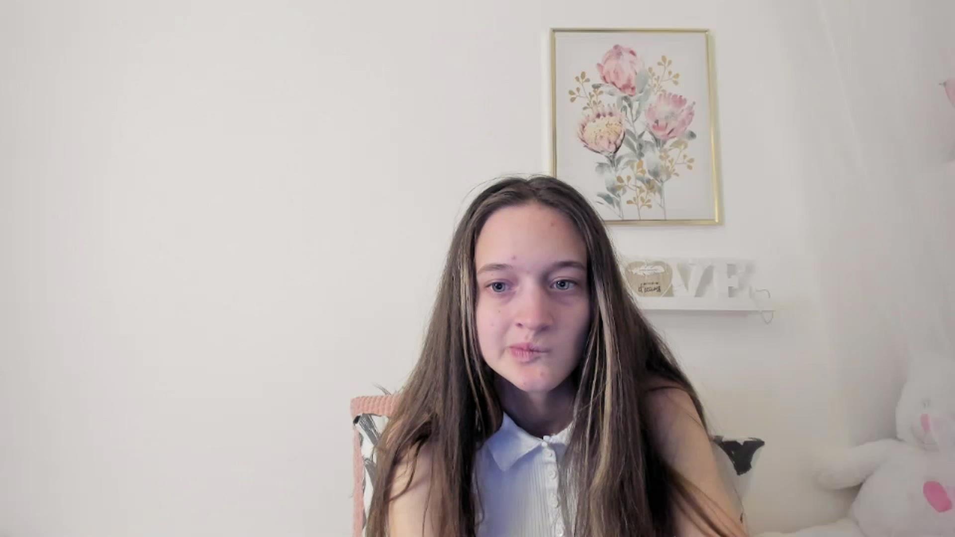 Gallery image thumbnail from AriellaFerra's myfreecams stream on, 03/06/2023, 18:05 image 3 of 20