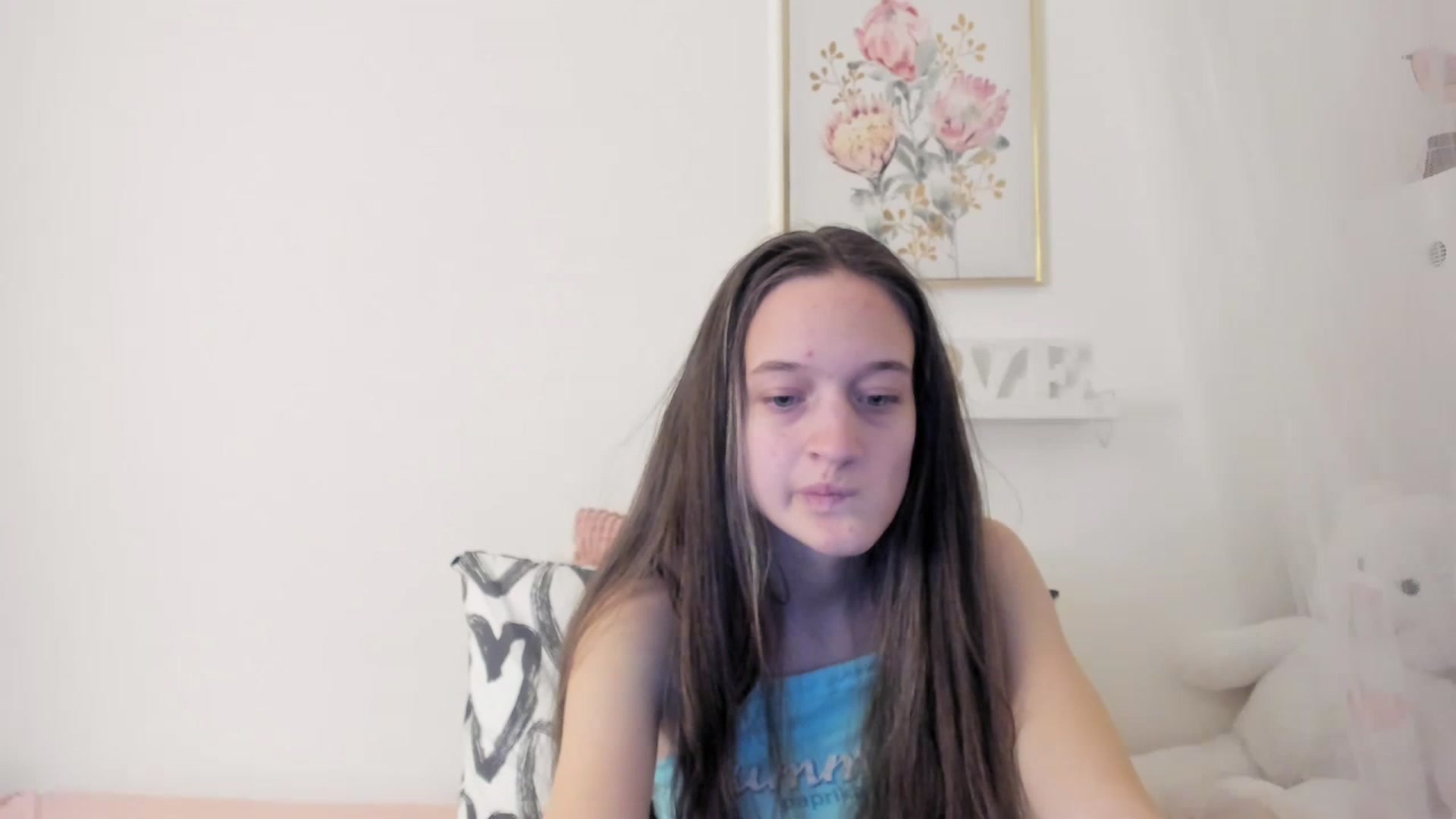 Gallery image thumbnail from AriellaFerra's myfreecams stream on, 03/07/2023, 16:08 image 20 of 20