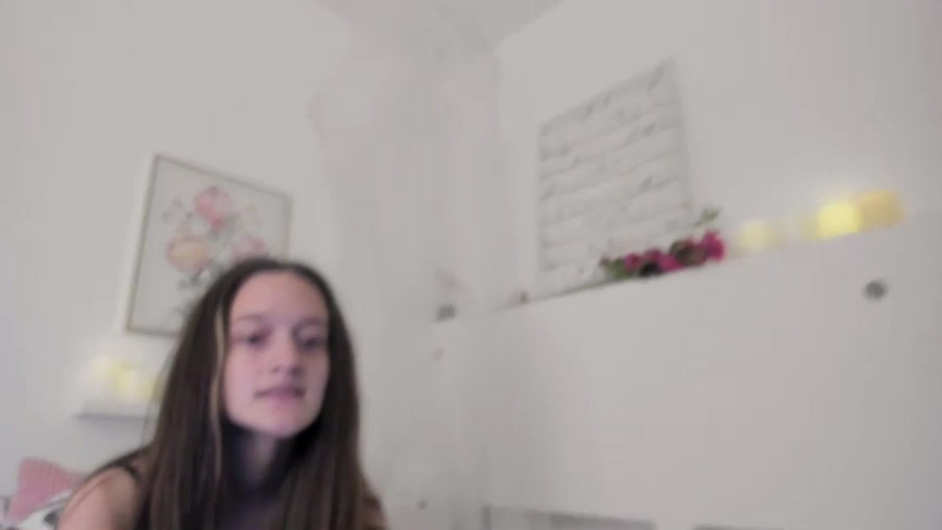 Gallery image thumbnail from AriellaFerra's myfreecams stream on, 03/07/2023, 17:04 image 4 of 20