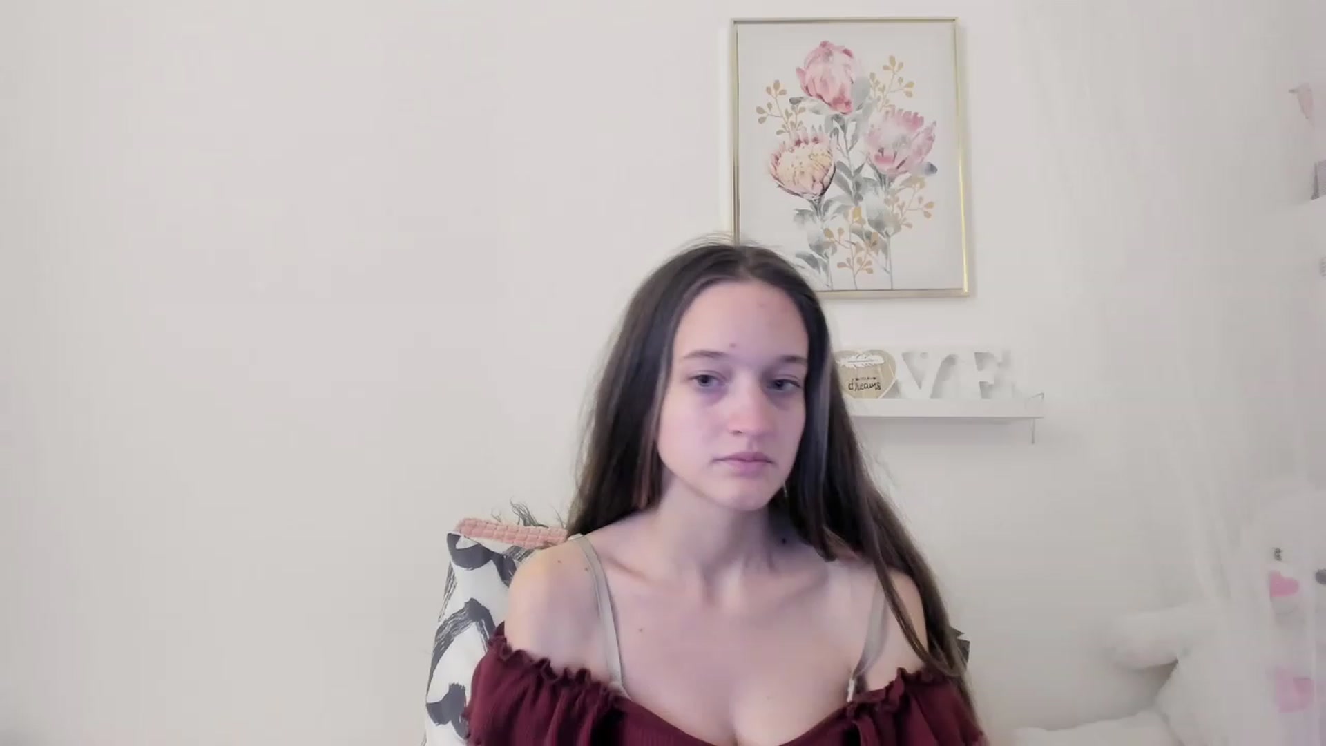 Gallery image thumbnail from AriellaFerra's myfreecams stream on, 03/09/2023, 16:41 image 18 of 20