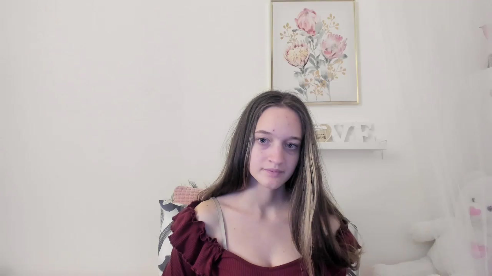 Gallery image thumbnail from AriellaFerra's myfreecams stream on, 03/09/2023, 16:41 image 8 of 20