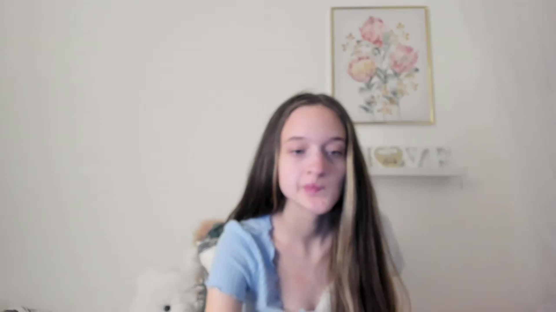 Gallery image thumbnail from AriellaFerra's myfreecams stream on, 03/12/2023, 14:02 image 9 of 20