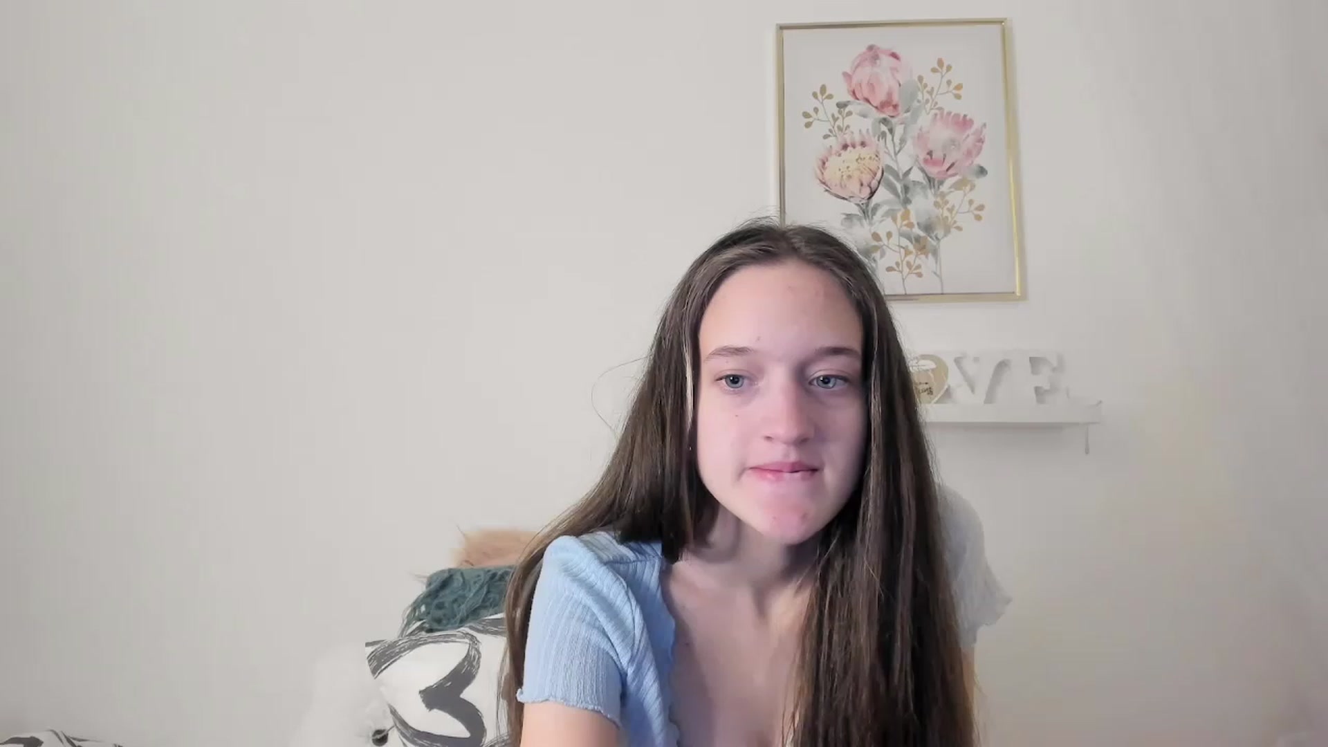 Gallery image thumbnail from AriellaFerra's myfreecams stream on, 03/12/2023, 14:02 image 5 of 20
