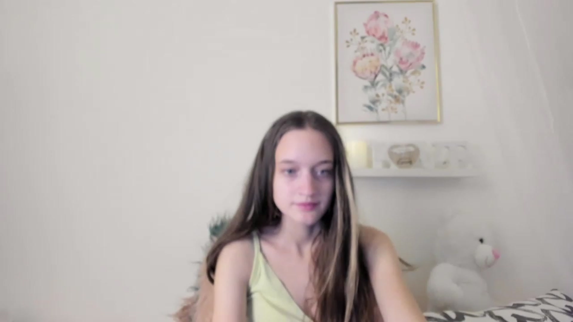 Gallery image thumbnail from AriellaFerra's myfreecams stream on, 03/13/2023, 17:08 image 8 of 20
