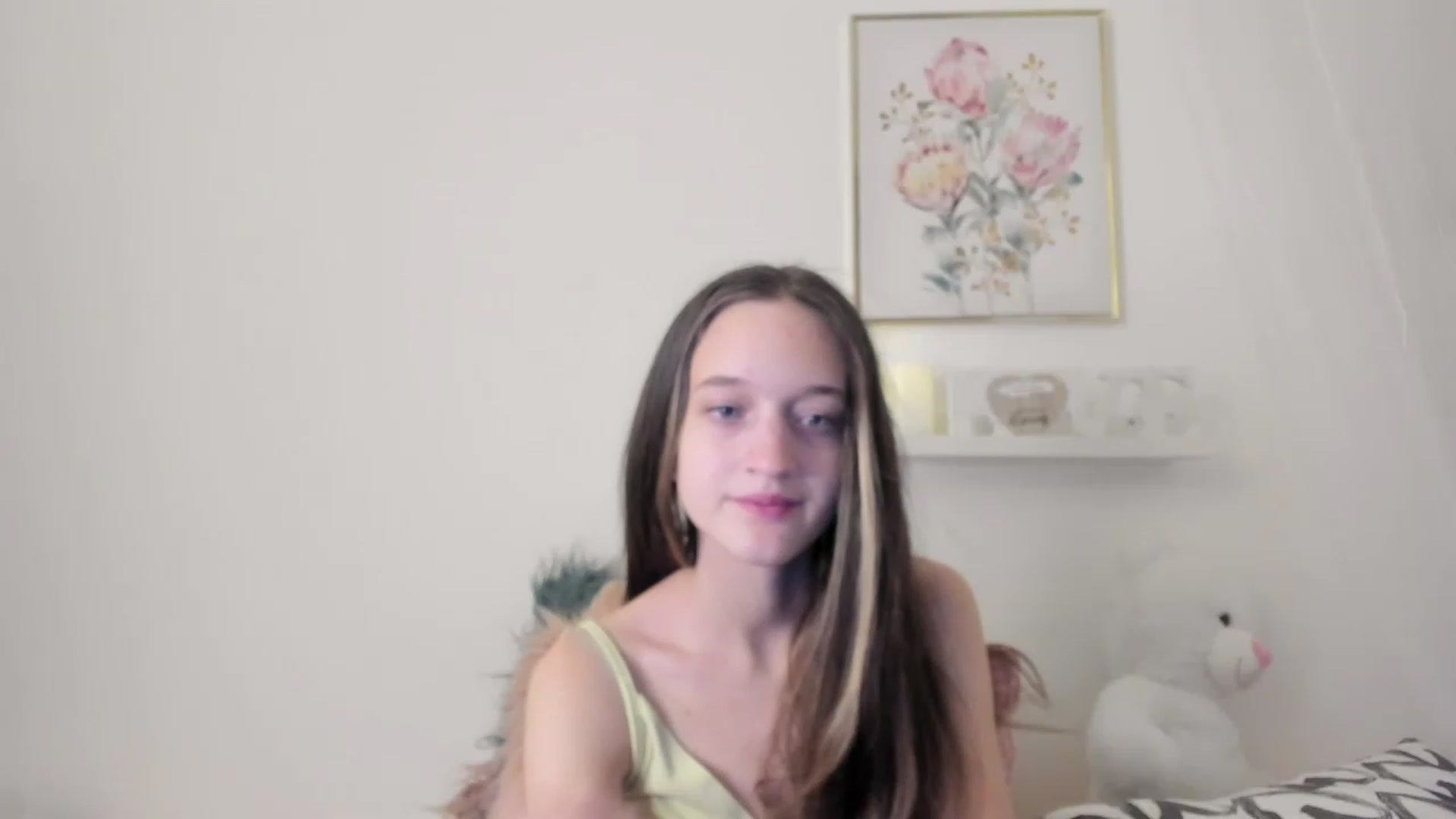 Gallery image thumbnail from AriellaFerra's myfreecams stream on, 03/13/2023, 17:08 image 9 of 20