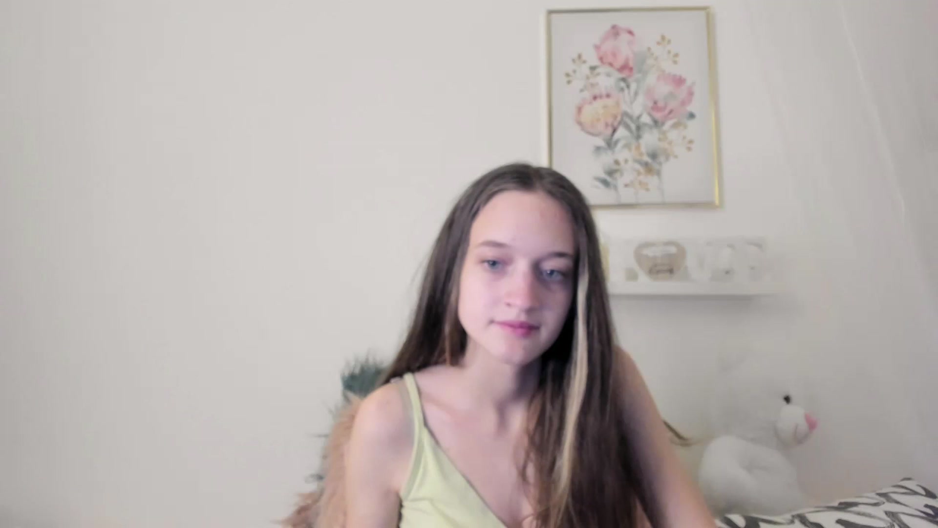 Gallery image thumbnail from AriellaFerra's myfreecams stream on, 03/13/2023, 17:08 image 7 of 20