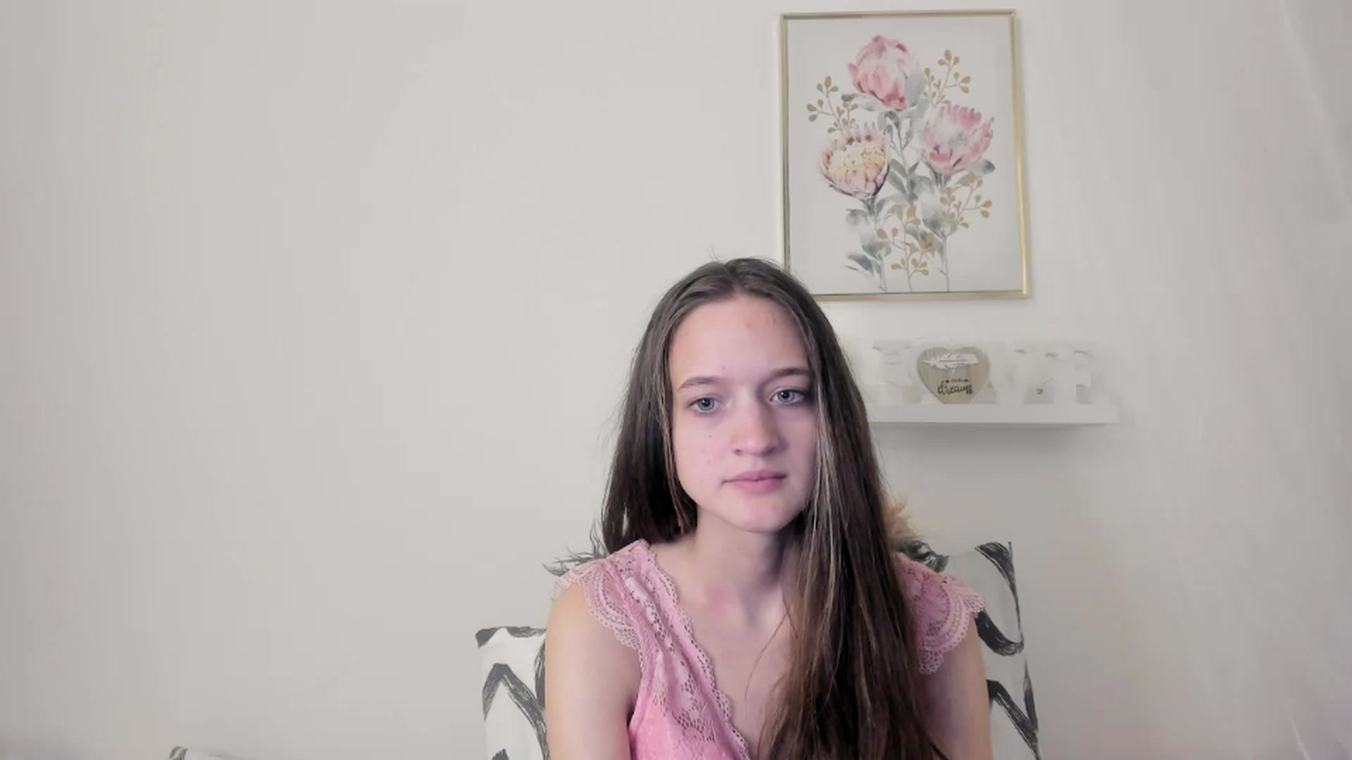 Gallery image thumbnail from AriellaFerra's myfreecams stream on, 03/15/2023, 13:13 image 19 of 20