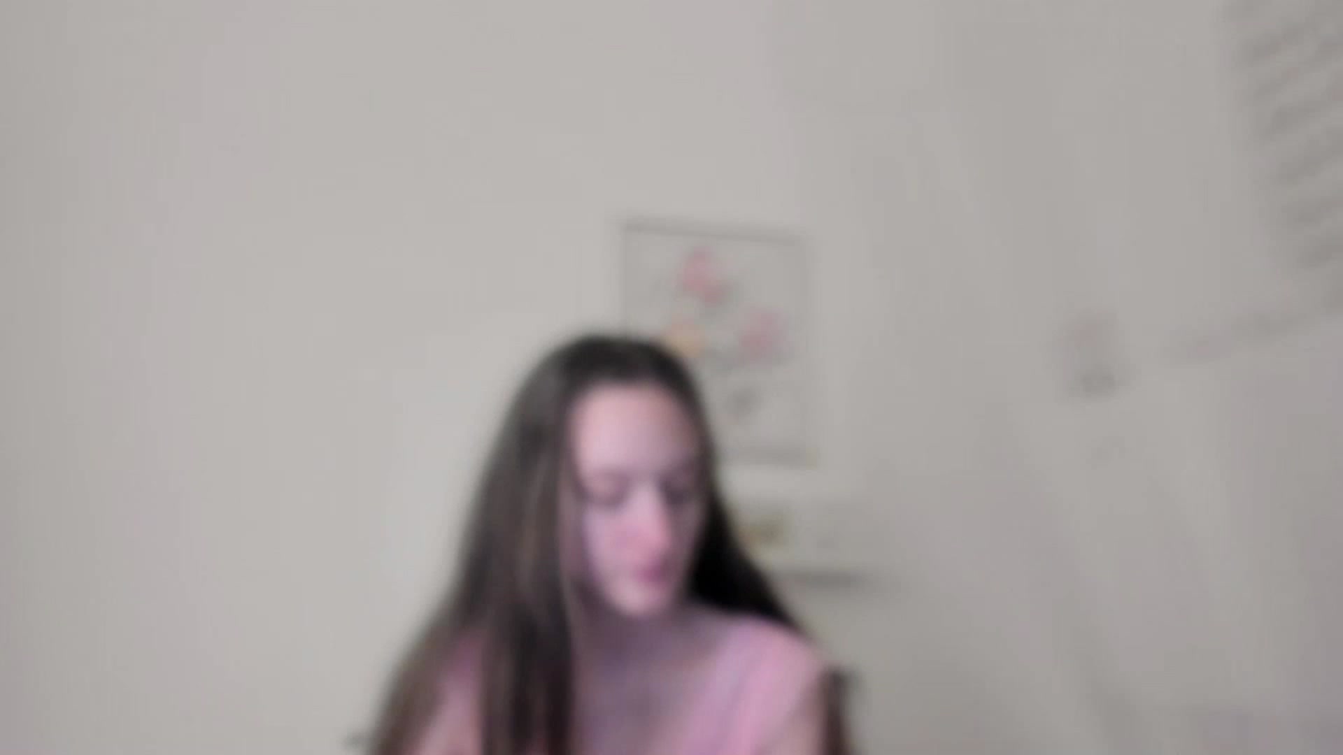 Gallery image thumbnail from AriellaFerra's myfreecams stream on, 03/15/2023, 13:13 image 16 of 20