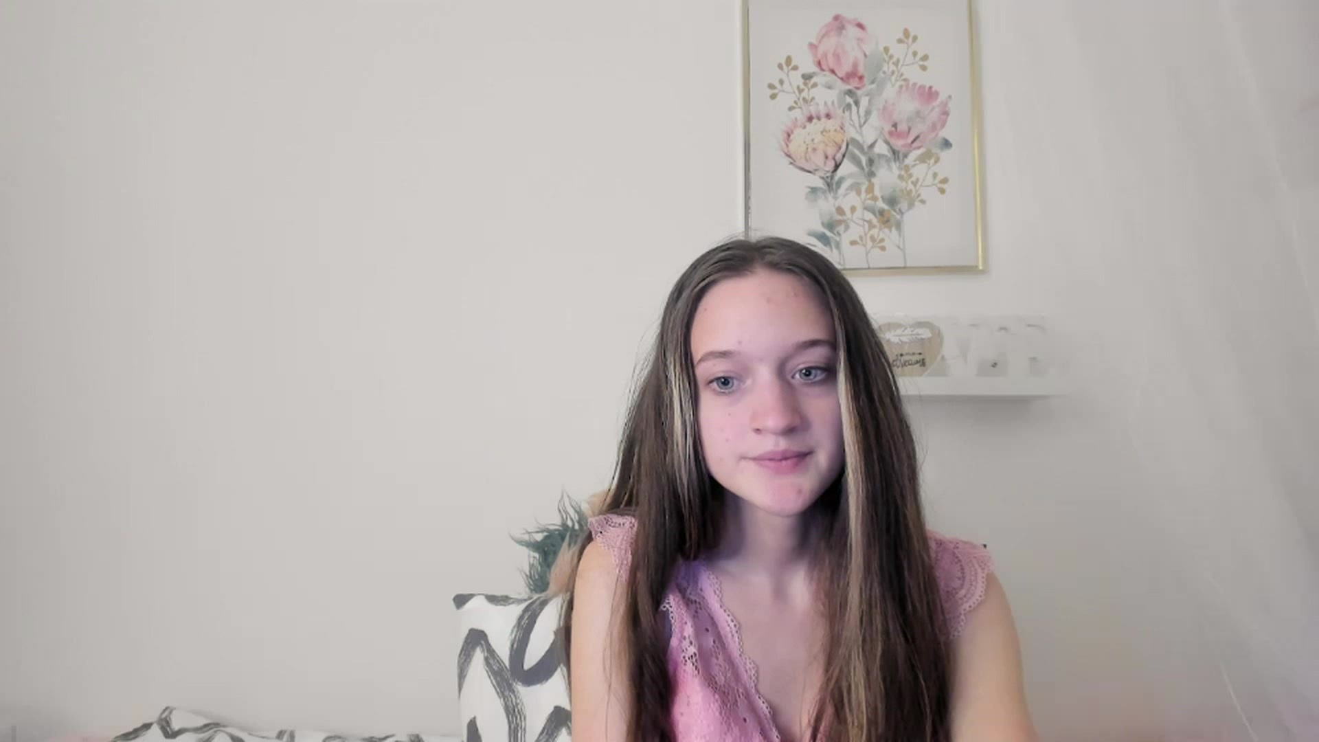 Gallery image thumbnail from AriellaFerra's myfreecams stream on, 03/15/2023, 13:13 image 11 of 20