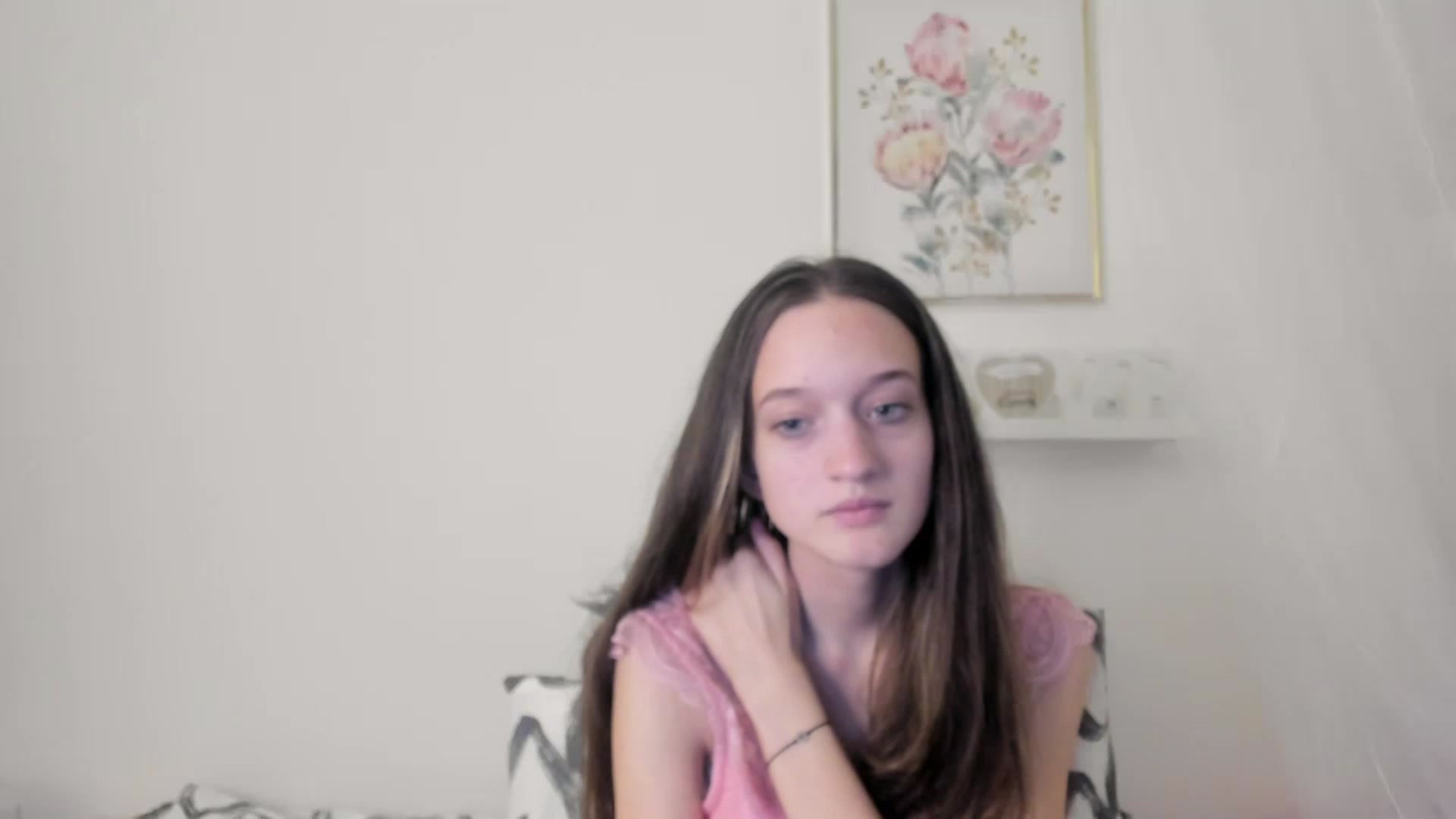 Gallery image thumbnail from AriellaFerra's myfreecams stream on, 03/15/2023, 13:13 image 7 of 20