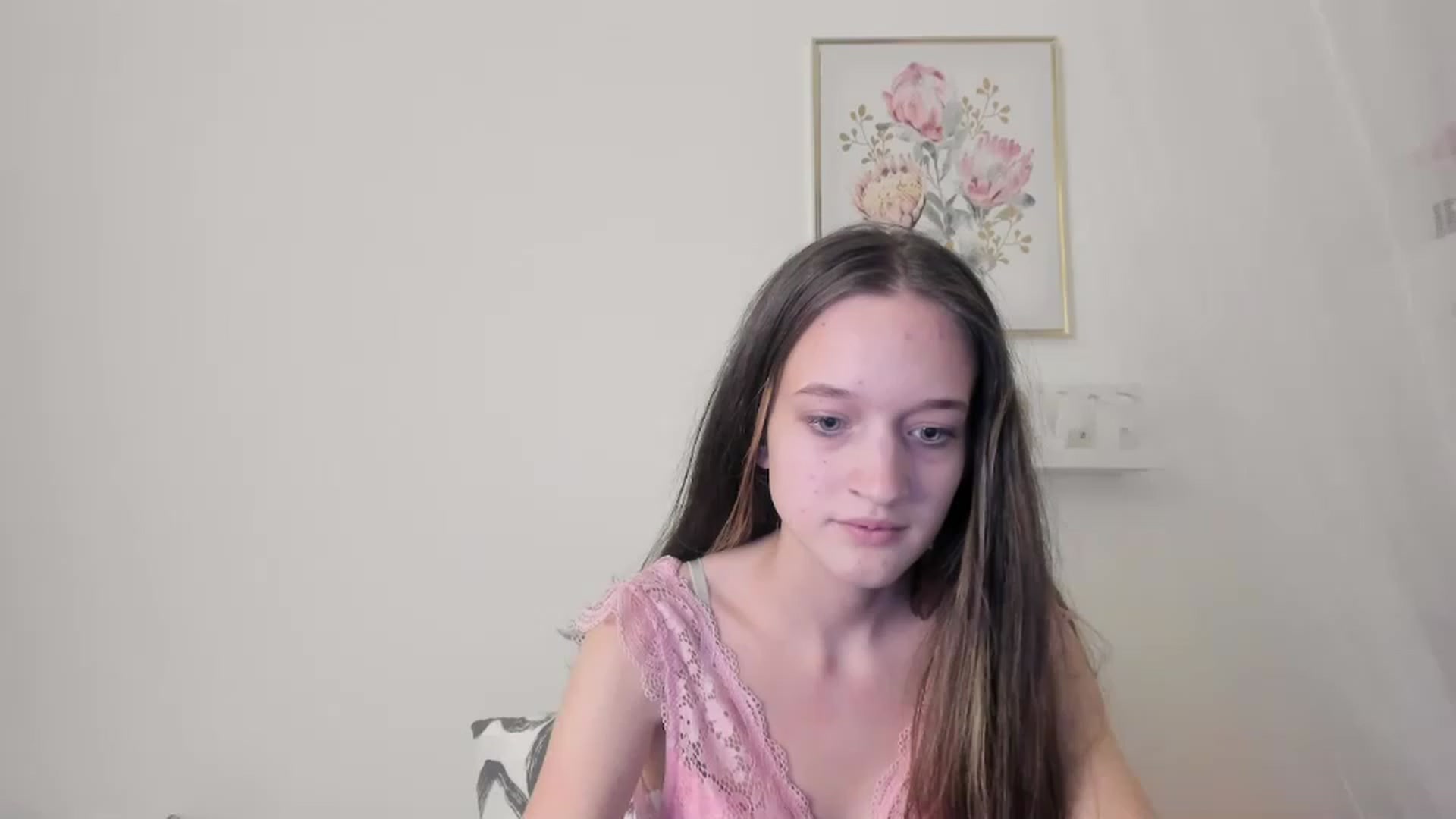 Gallery image thumbnail from AriellaFerra's myfreecams stream on, 03/15/2023, 13:13 image 2 of 20