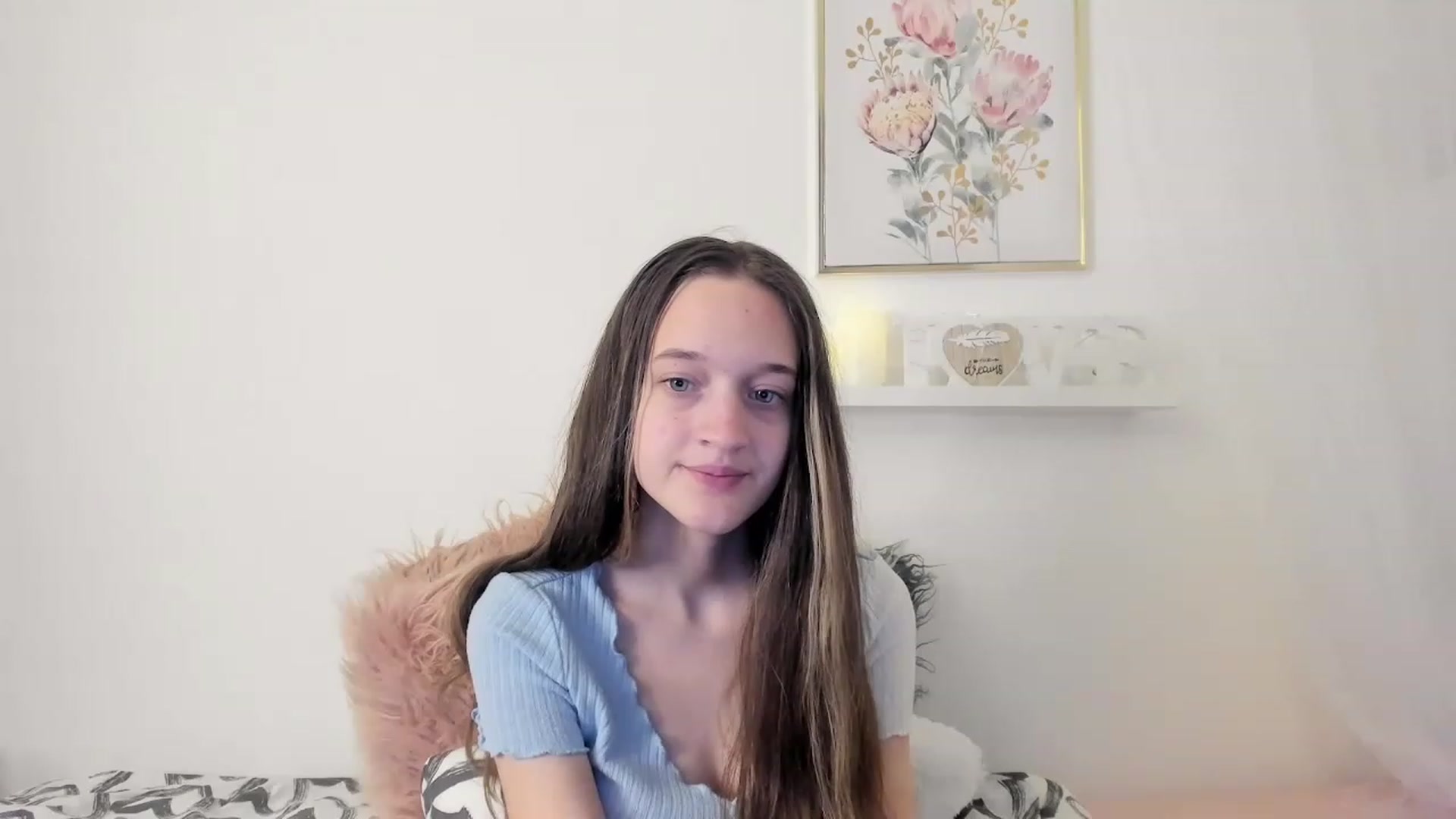 Gallery image thumbnail from AriellaFerra's myfreecams stream on, 03/19/2023, 09:35 image 16 of 20