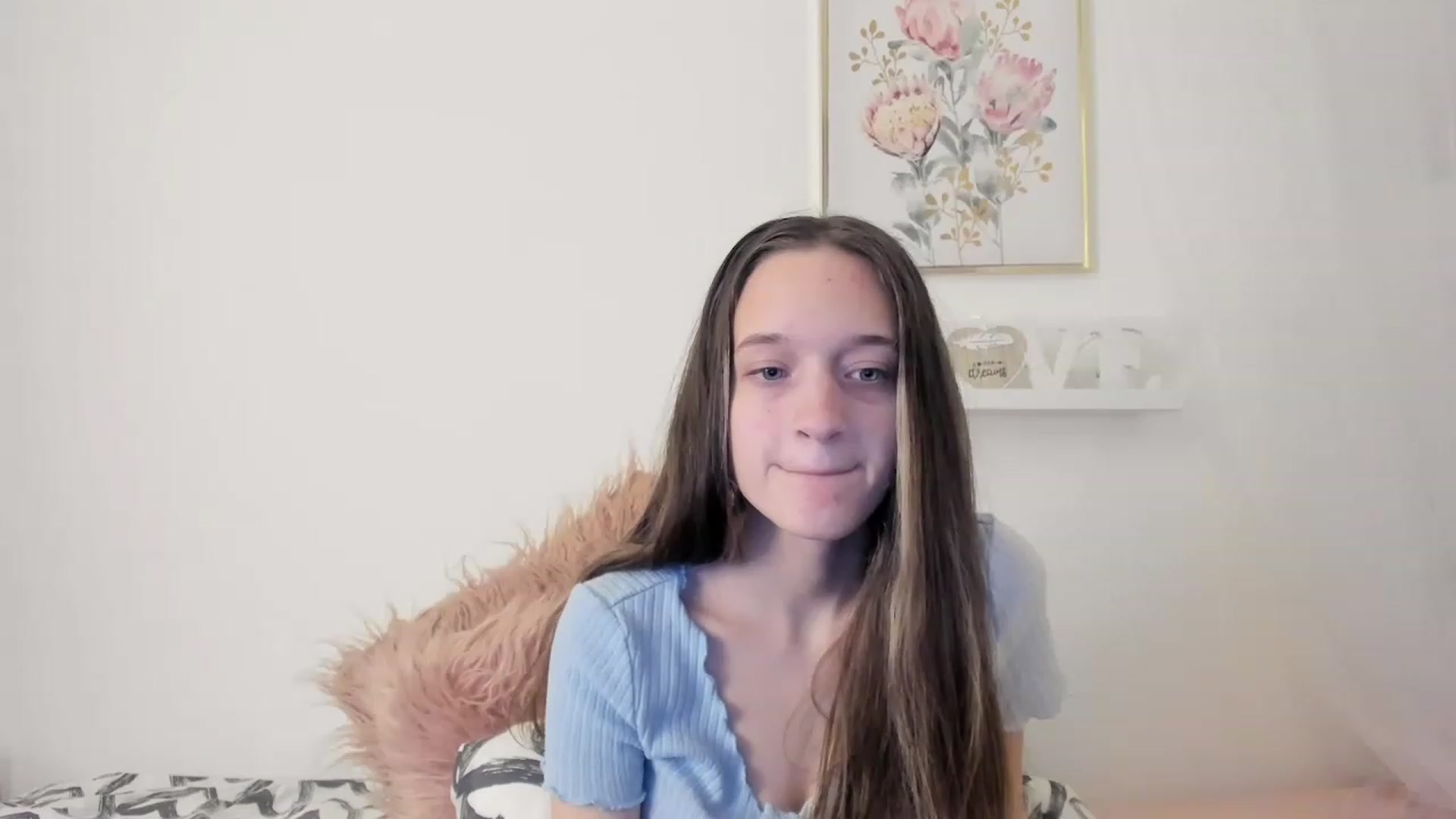 Gallery image thumbnail from AriellaFerra's myfreecams stream on, 03/19/2023, 09:35 image 19 of 20