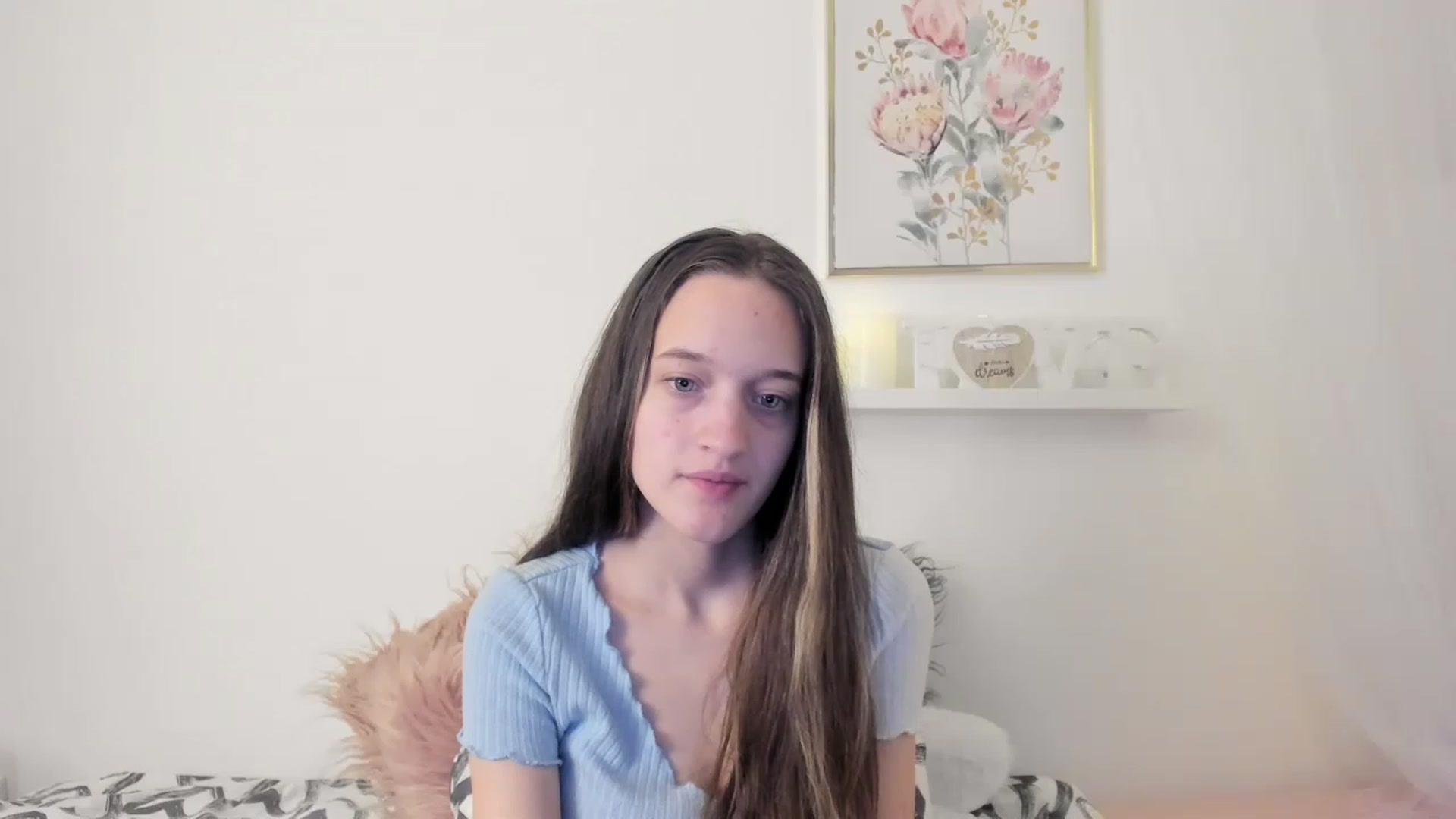 Gallery image thumbnail from AriellaFerra's myfreecams stream on, 03/19/2023, 09:35 image 18 of 20