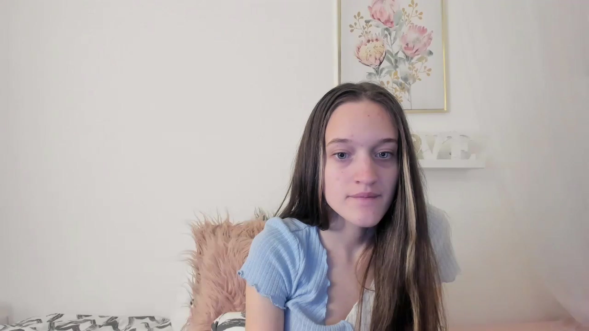 Gallery image thumbnail from AriellaFerra's myfreecams stream on, 03/19/2023, 11:02 image 13 of 20