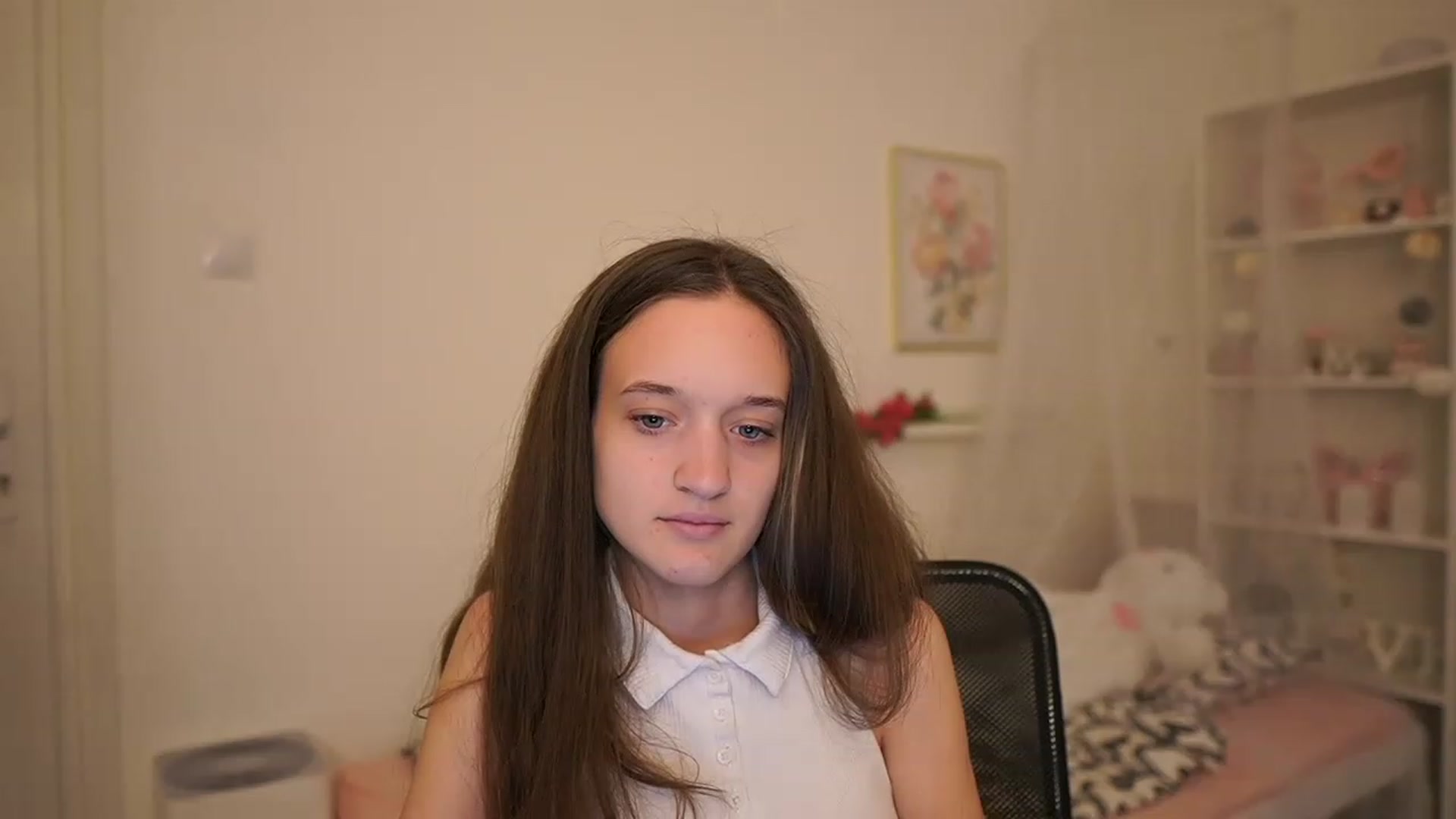 Gallery image thumbnail from AriellaFerra's myfreecams stream on, 03/25/2023, 12:40 image 11 of 20