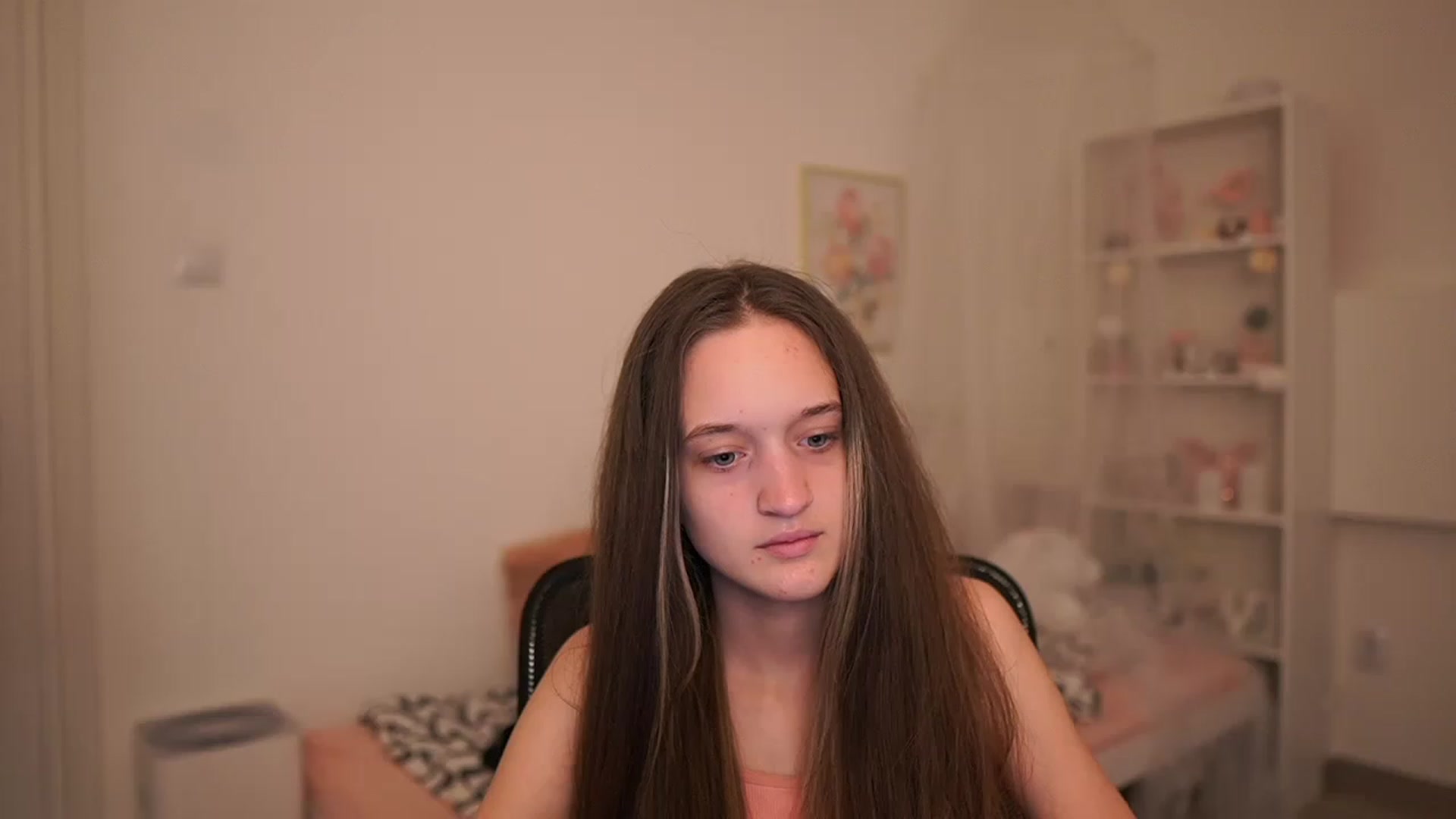 Gallery image thumbnail from AriellaFerra's myfreecams stream on, 03/26/2023, 16:55 image 4 of 20