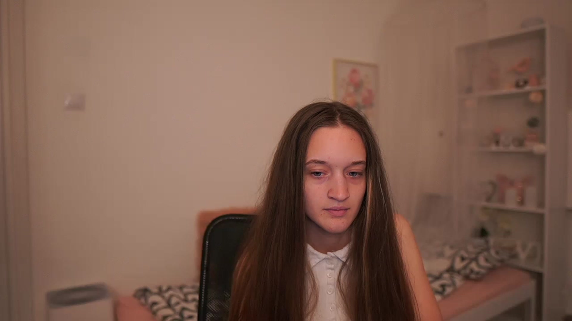 Gallery image thumbnail from AriellaFerra's myfreecams stream on, 03/27/2023, 15:45 image 1 of 20