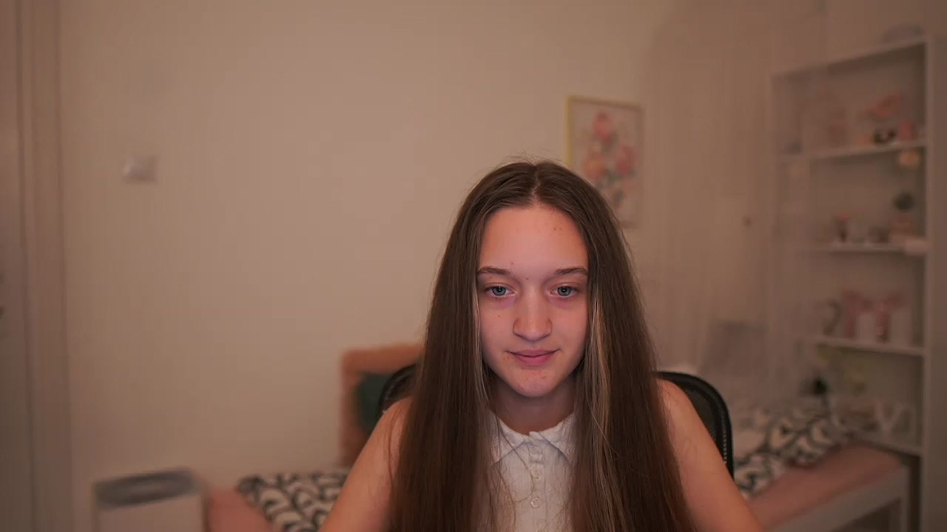 Gallery image thumbnail from AriellaFerra's myfreecams stream on, 03/27/2023, 15:45 image 13 of 20