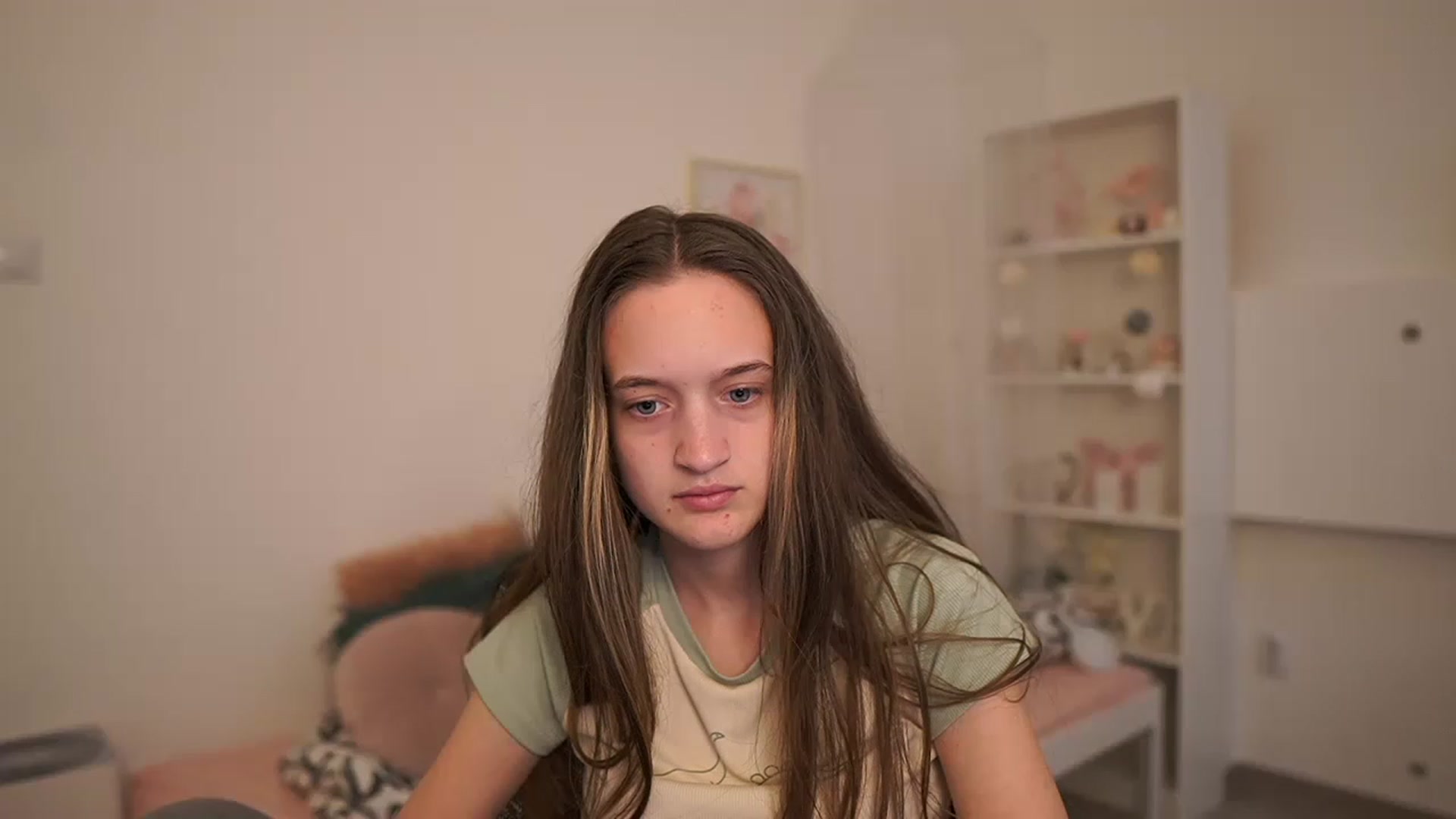 Gallery image thumbnail from AriellaFerra's myfreecams stream on, 04/16/2023, 12:57 image 1 of 20