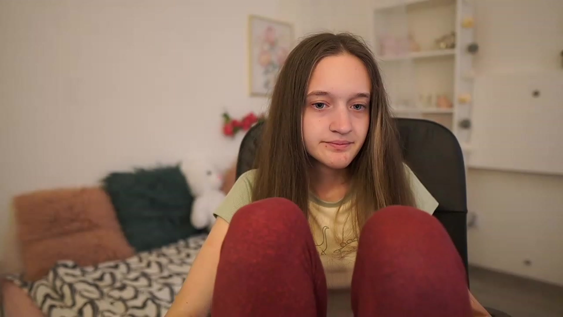Gallery image thumbnail from AriellaFerra's myfreecams stream on, 04/23/2023, 12:10 image 13 of 20