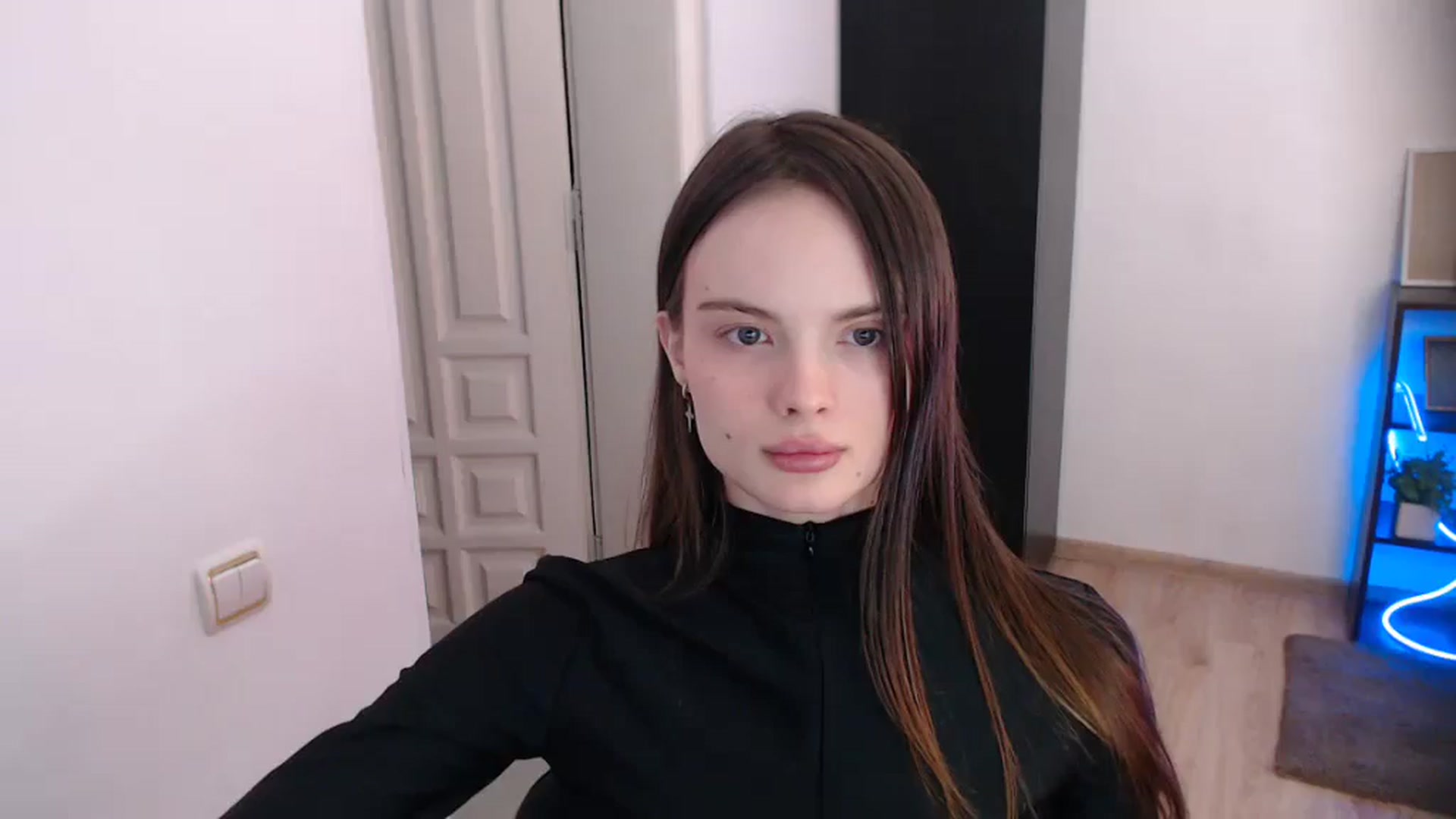 Gallery image thumbnail from Ariella_ari's myfreecams stream on, 12/23/2025, 14:18 image 1 of 20