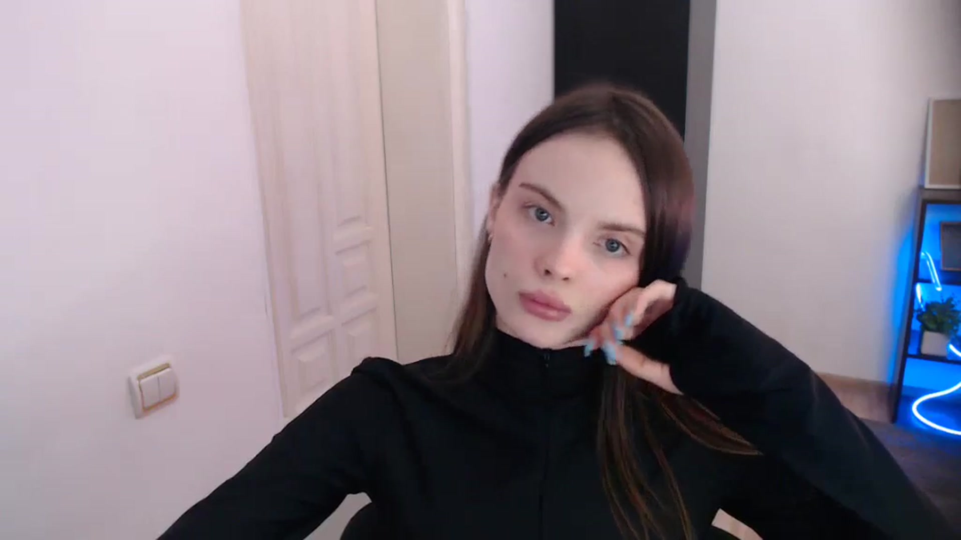 Gallery image thumbnail from Ariella_ari's myfreecams stream on, 12/23/2025, 14:18 image 2 of 20