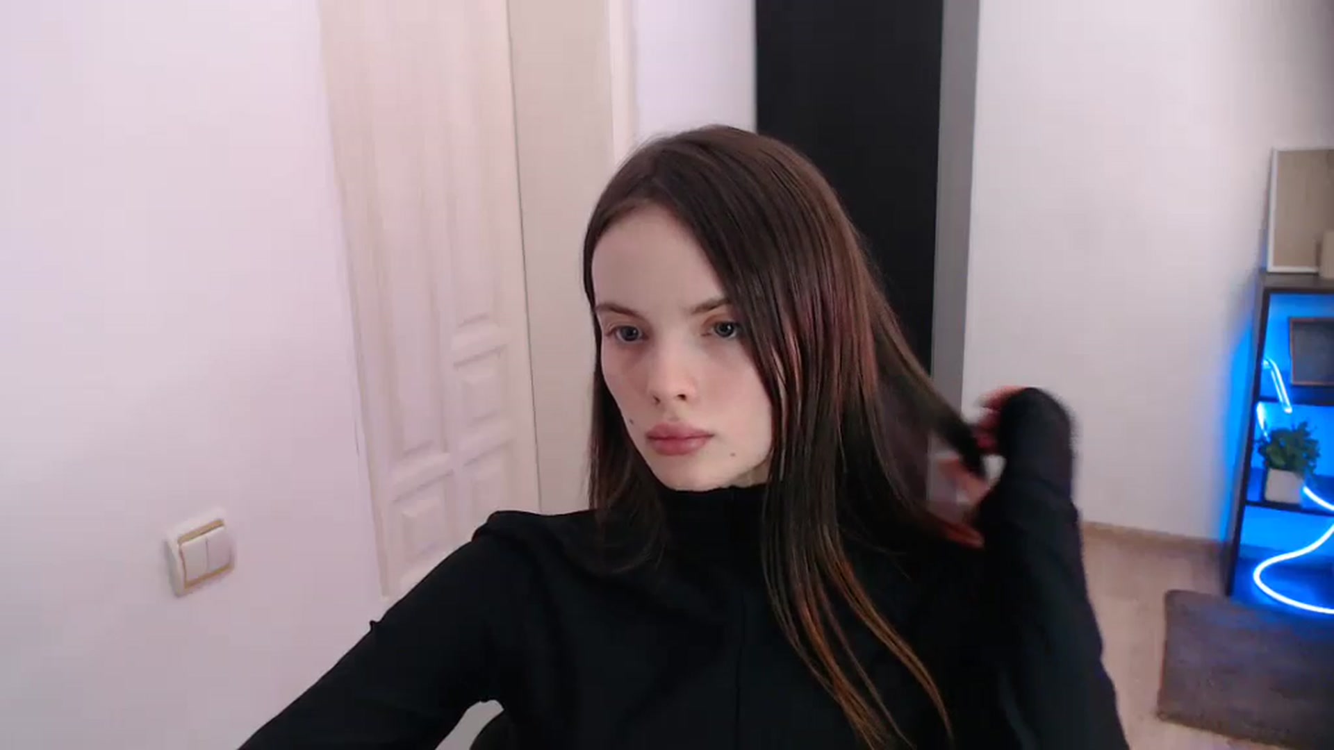 Gallery image thumbnail from Ariella_ari's myfreecams stream on, 12/23/2025, 14:18 image 18 of 20