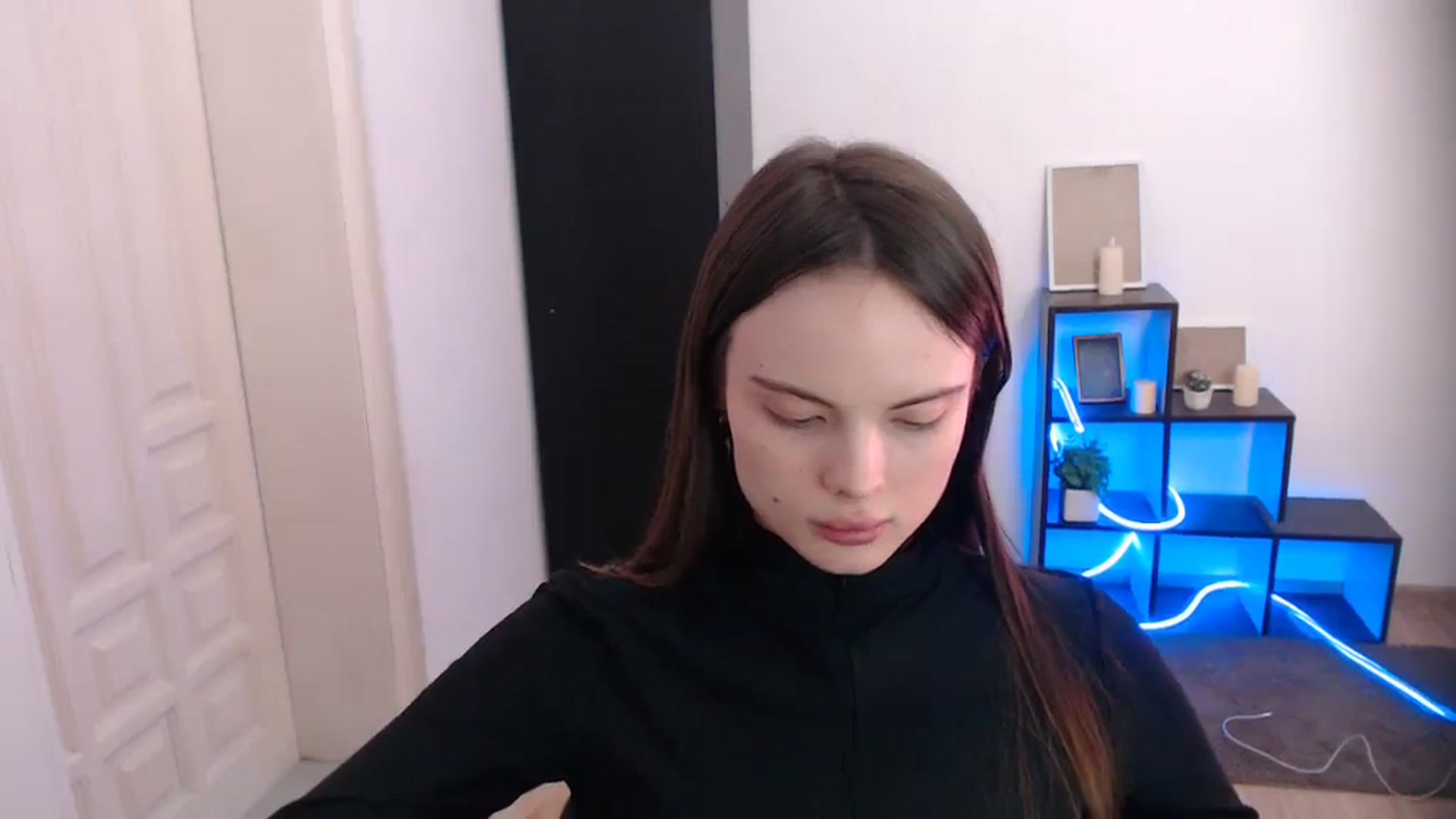 Gallery image thumbnail from Ariella_ari's myfreecams stream on, 12/23/2025, 18:29 image 12 of 20