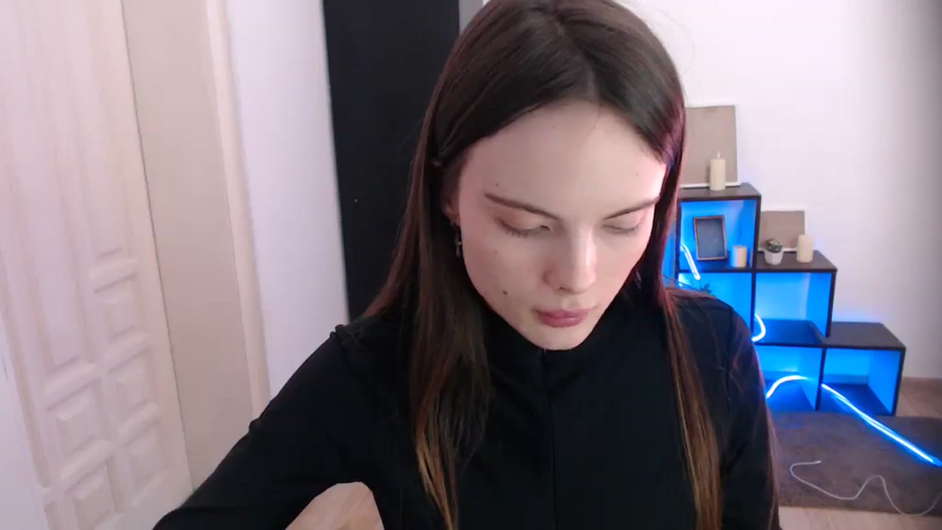 Gallery image thumbnail from Ariella_ari's myfreecams stream on, 12/23/2025, 18:29 image 10 of 20