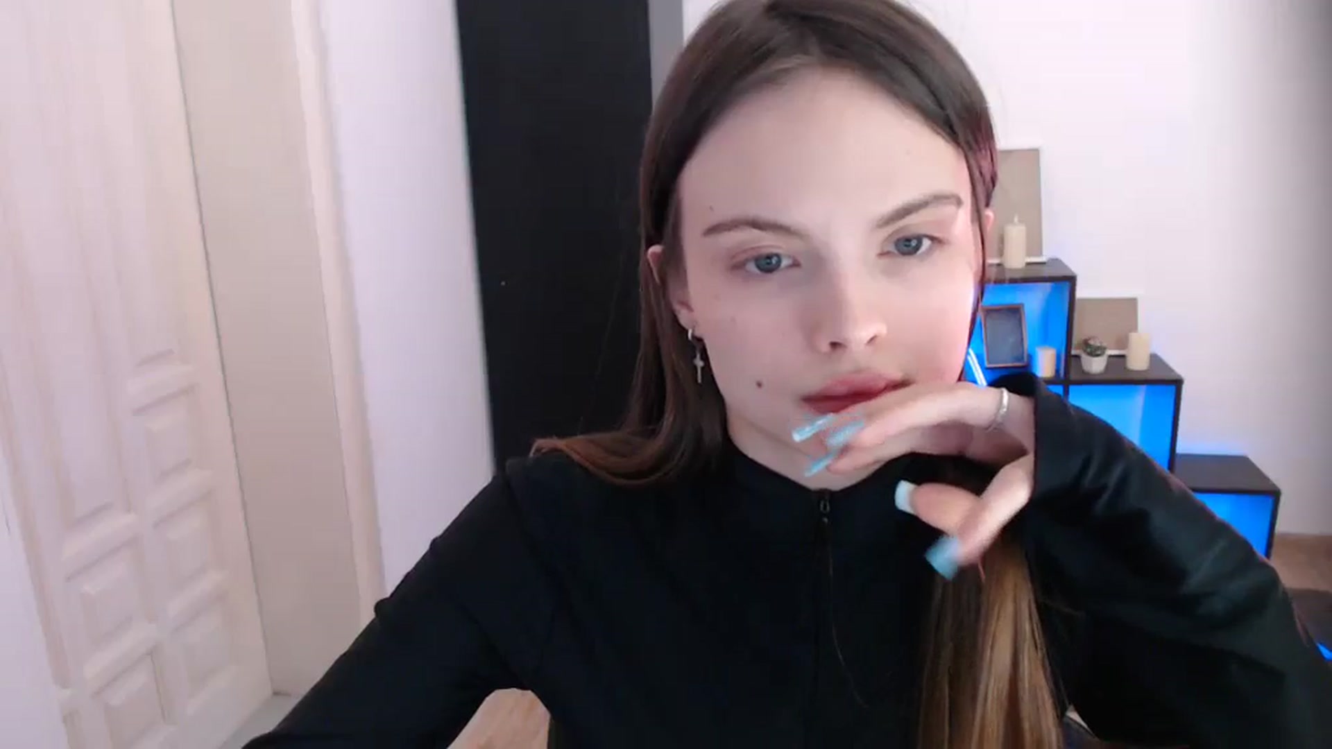 Gallery image thumbnail from Ariella_ari's myfreecams stream on, 12/23/2025, 18:29 image 9 of 20