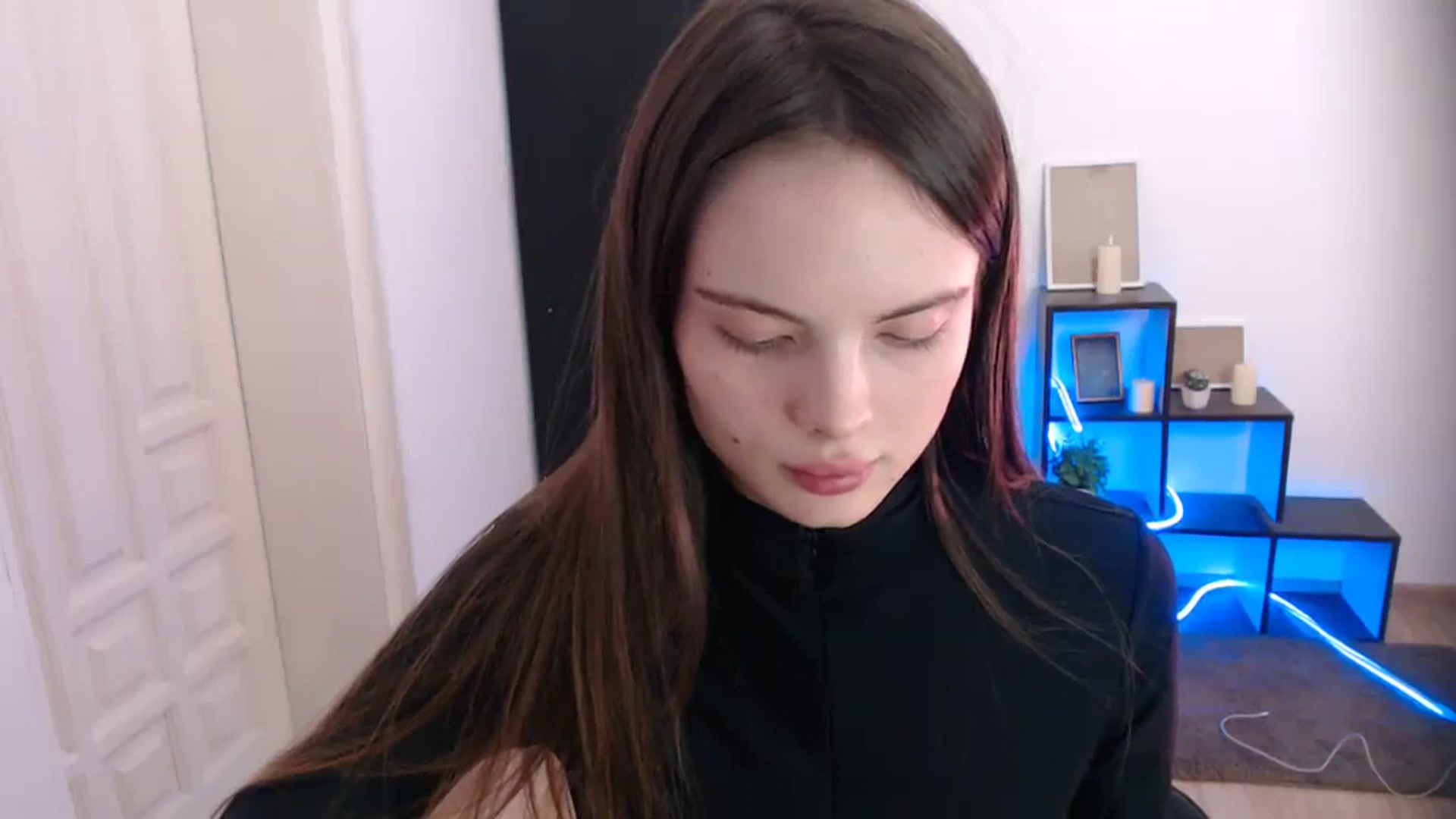 Gallery image thumbnail from Ariella_ari's myfreecams stream on, 12/23/2025, 18:29 image 5 of 20