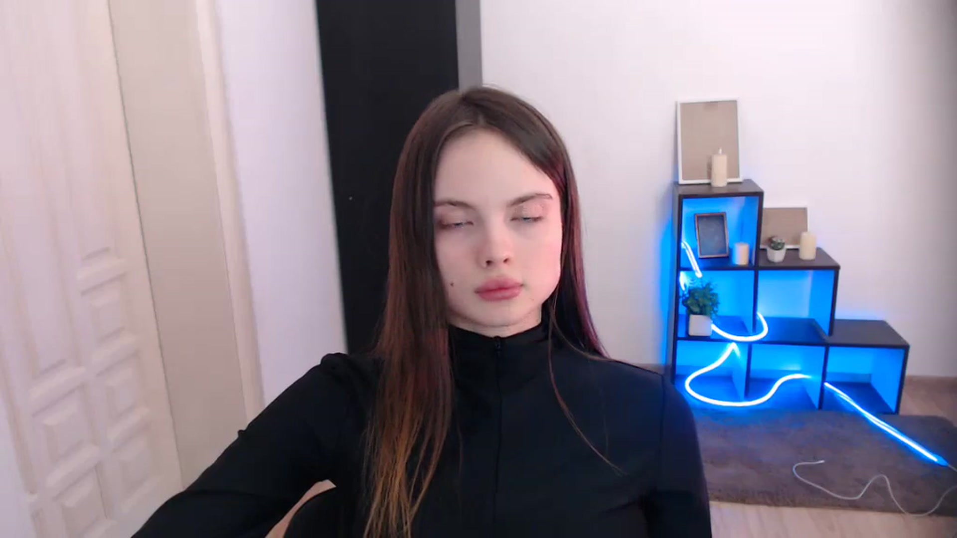 Gallery image thumbnail from Ariella_ari's myfreecams stream on, 12/23/2025, 18:57 image 20 of 20