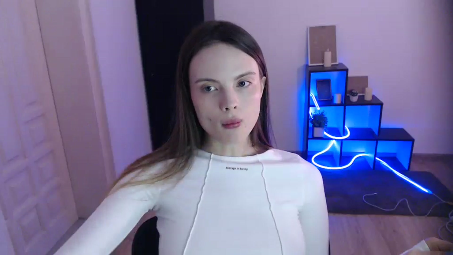 Gallery image thumbnail from Ariella_ari's myfreecams stream on, 12/24/2025, 16:25 image 7 of 20
