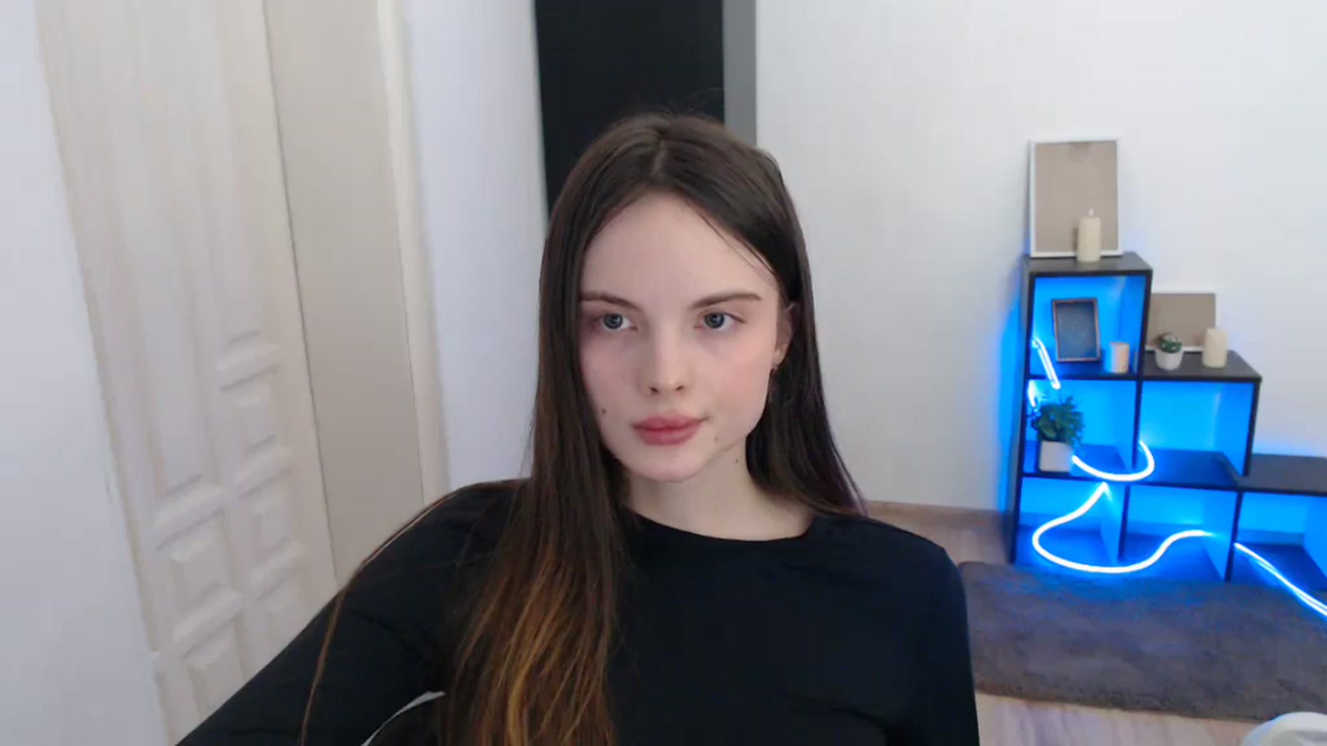 Gallery image thumbnail from Ariella_ari's myfreecams stream on, 12/26/2025, 16:38 image 9 of 20