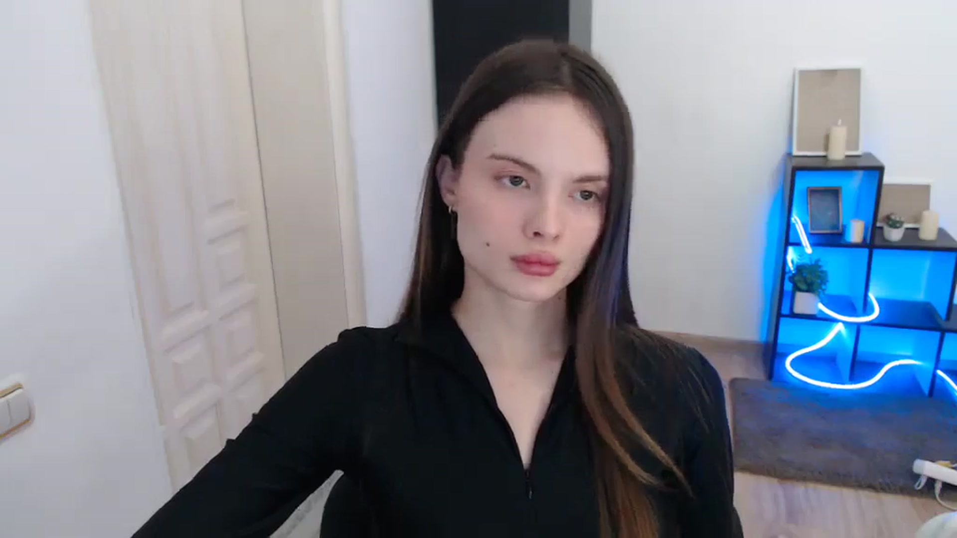 Gallery image thumbnail from Ariella_ari's myfreecams stream on, 12/27/2025, 10:16 image 5 of 20