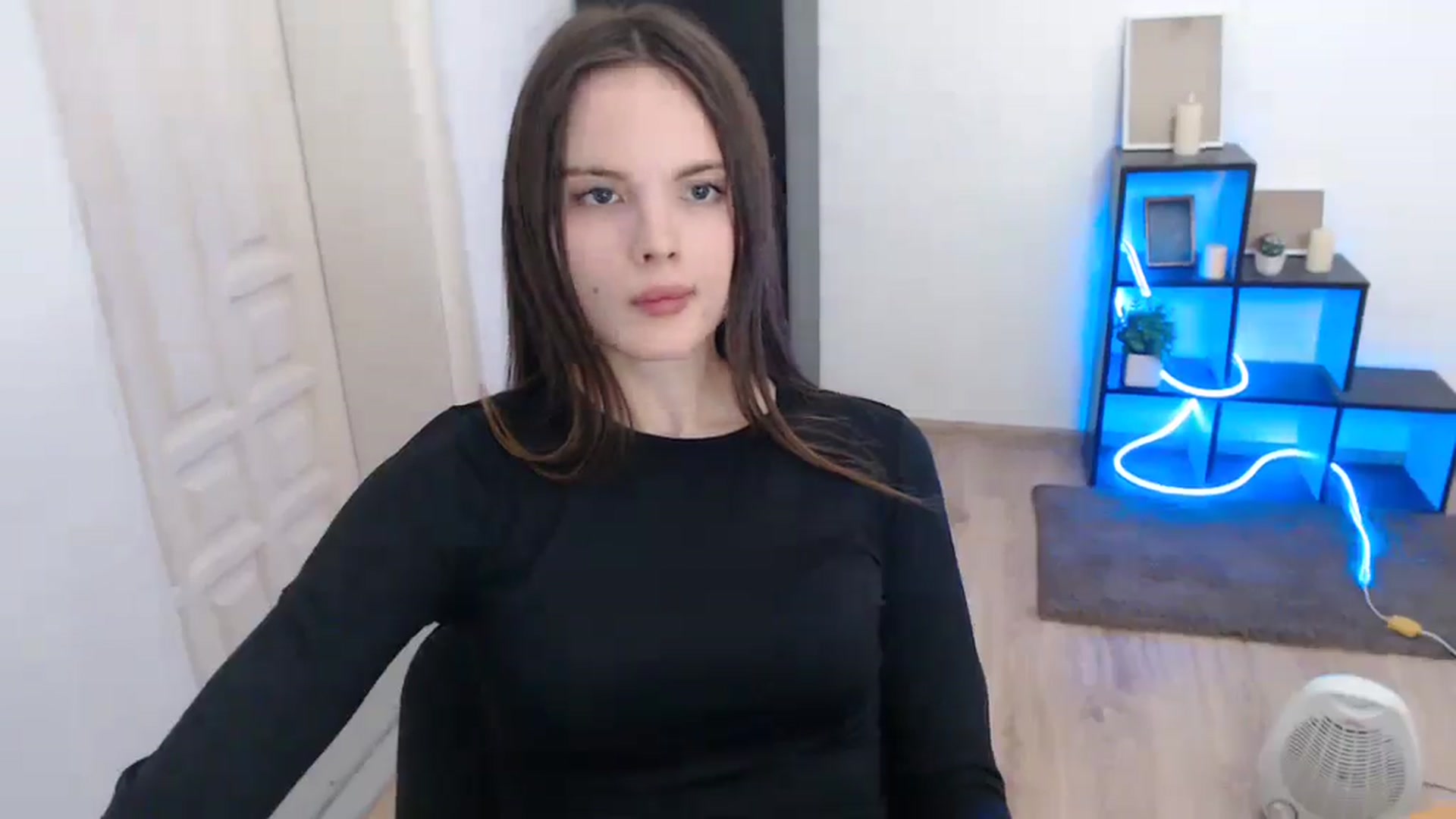 Gallery image thumbnail from Ariella_ari's myfreecams stream on, 12/29/2025, 17:03 image 18 of 20