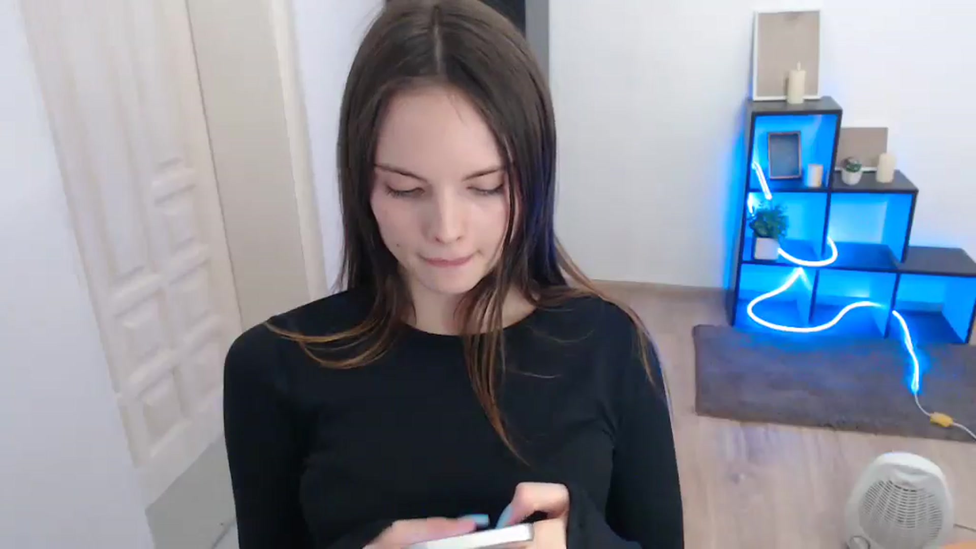 Gallery image thumbnail from Ariella_ari's myfreecams stream on, 12/29/2025, 17:03 image 20 of 20