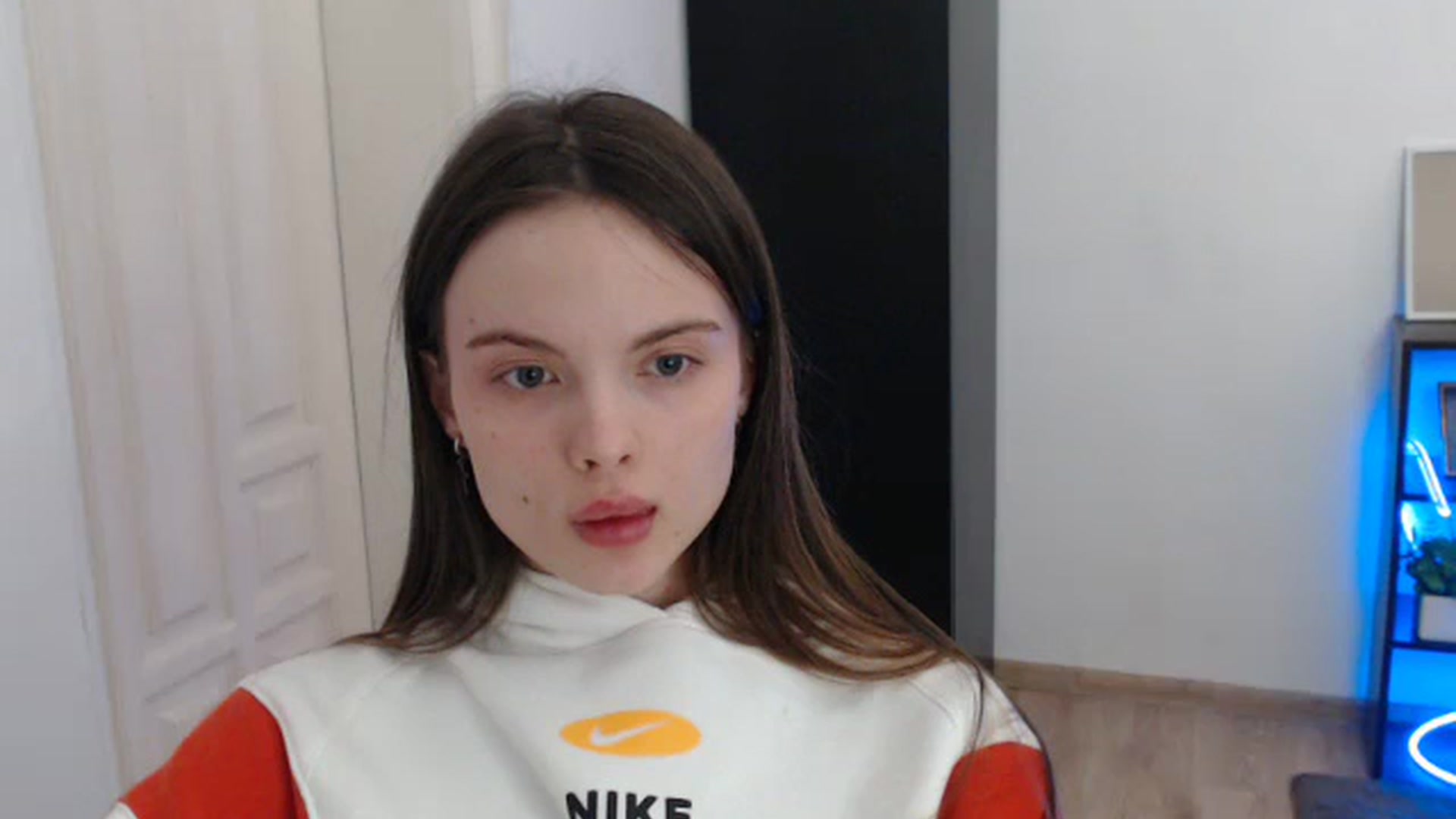 Gallery image thumbnail from Ariella_ari's myfreecams stream on, 01/02/2026, 15:24 image 12 of 20