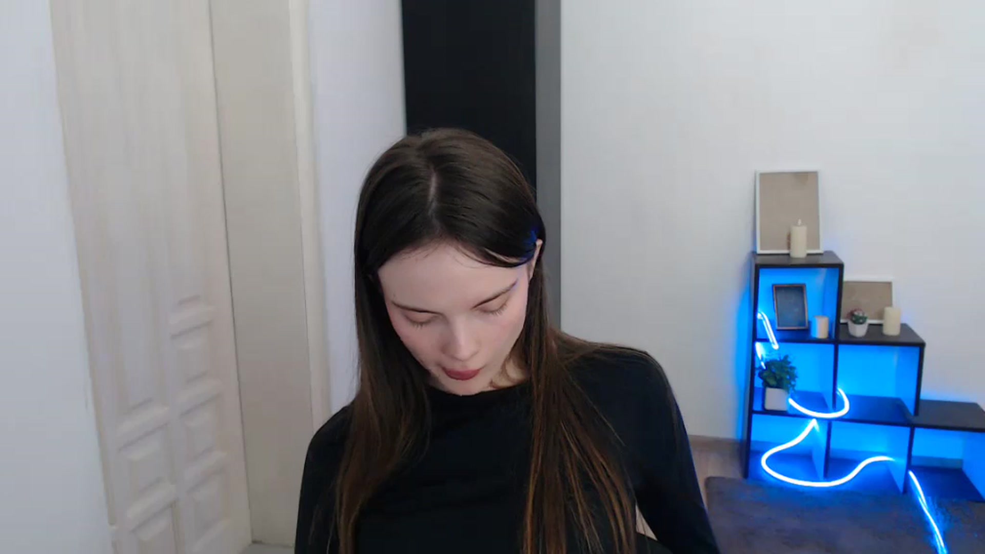 Gallery image thumbnail from Ariella_ari's myfreecams stream on, 01/04/2026, 15:22 image 12 of 20