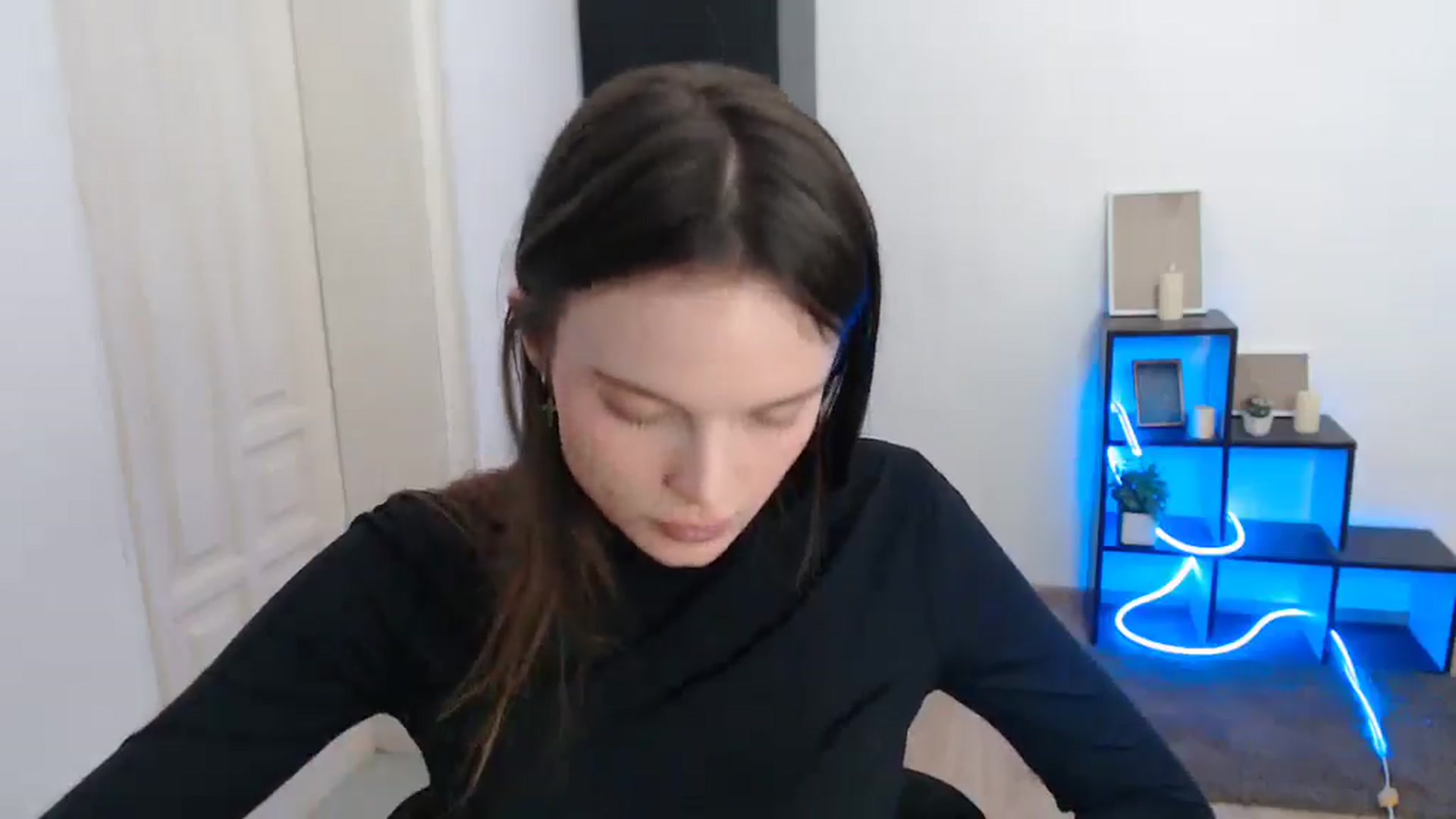 Gallery image thumbnail from Ariella_ari's myfreecams stream on, 01/04/2026, 18:20 image 20 of 20
