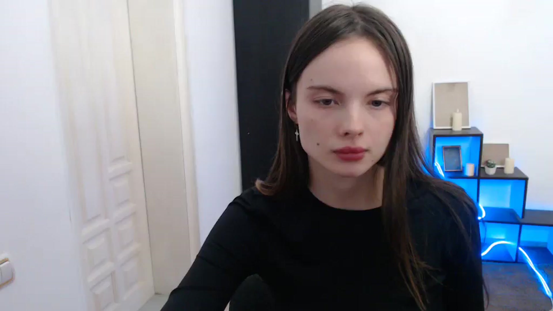 Gallery image thumbnail from Ariella_ari's myfreecams stream on, 01/08/2026, 18:30 image 5 of 20