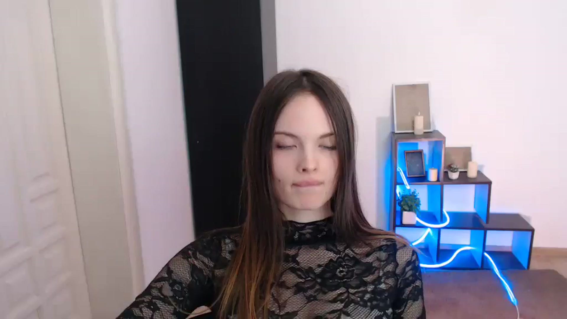 Gallery image thumbnail from Ariella_ari's myfreecams stream on, 01/09/2026, 15:57 image 13 of 20