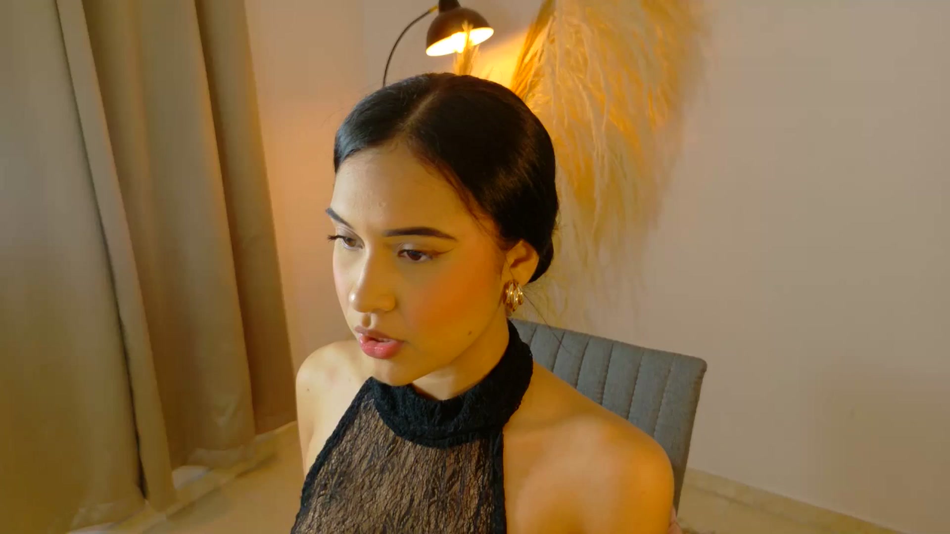 Gallery image thumbnail from Arielle_1's myfreecams stream on, 09/02/2025, 05:29 image 1 of 20