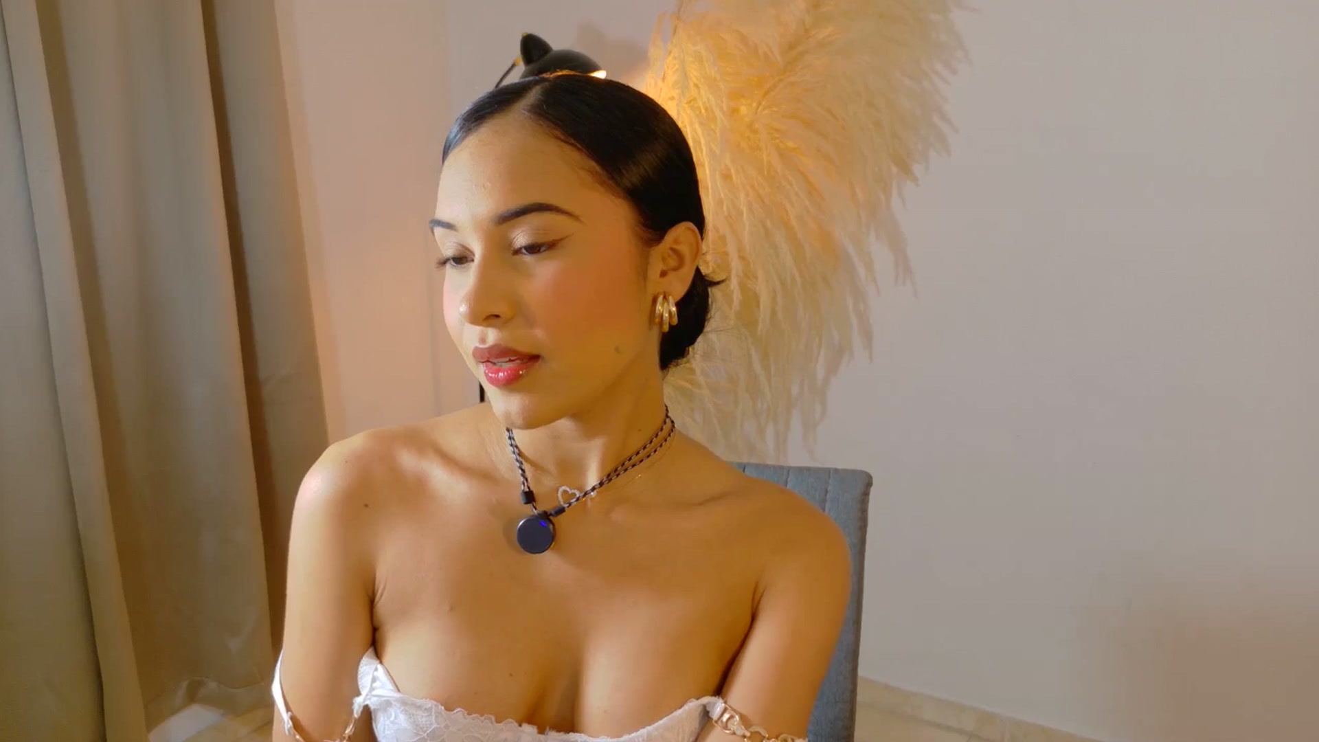 Gallery image thumbnail from Arielle_1's myfreecams stream on, 09/08/2025, 21:49 image 20 of 20