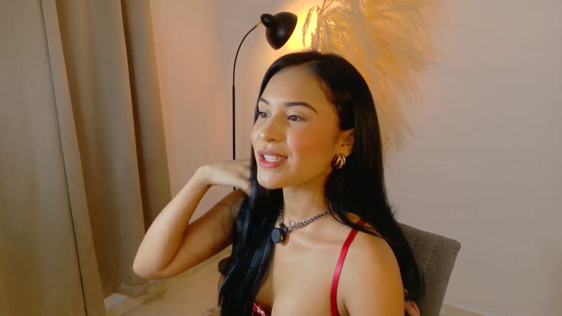 Gallery image thumbnail from Arielle_1's myfreecams stream on, 09/12/2025, 01:22 image 16 of 20