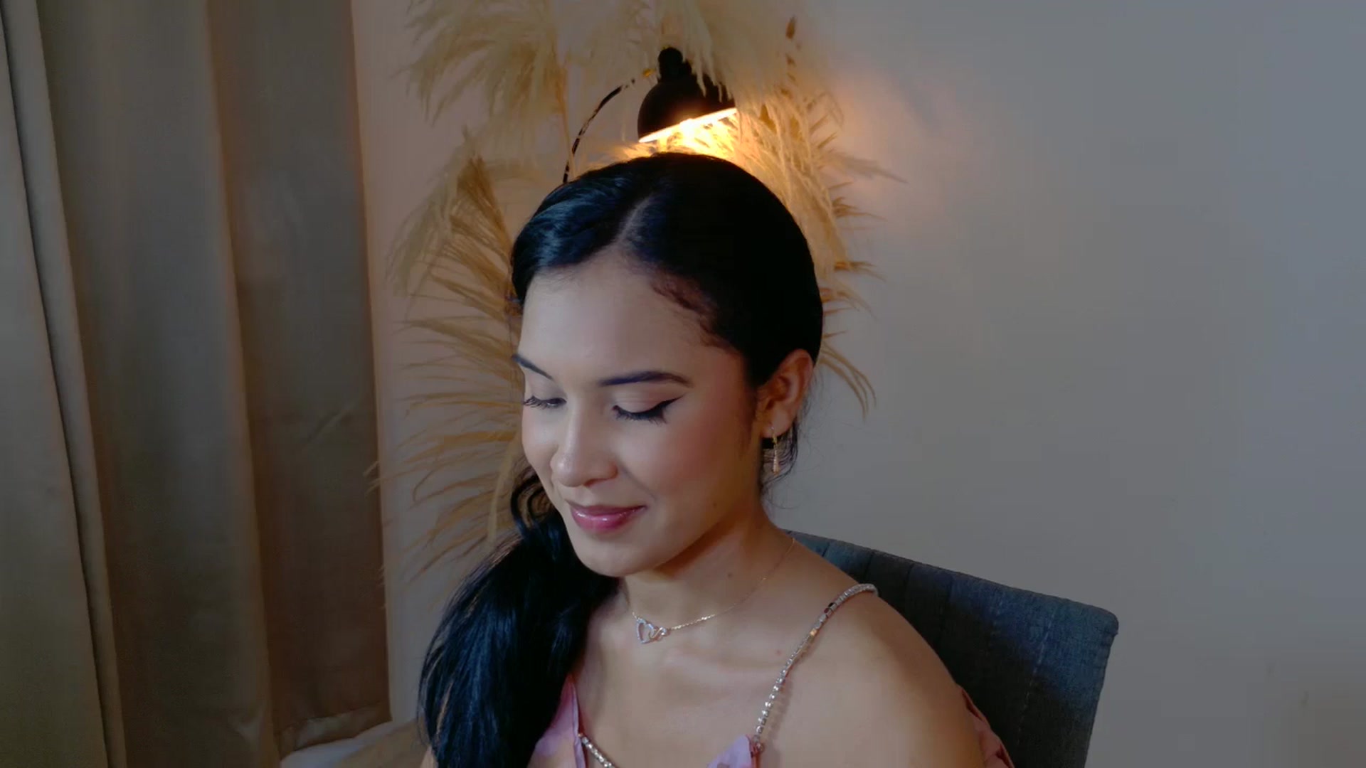 Gallery image thumbnail from Arielle_1's myfreecams stream on, 10/11/2025, 22:38 image 12 of 20