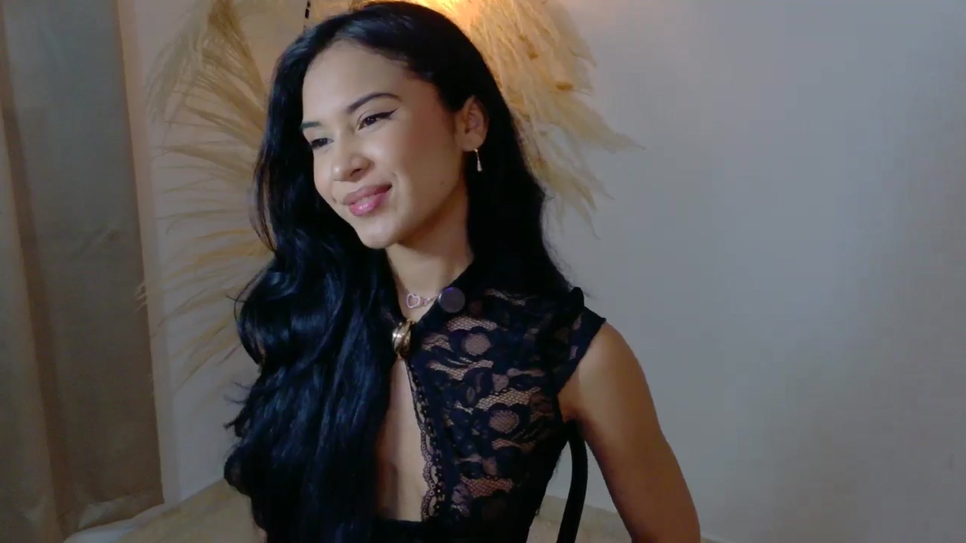 Gallery image thumbnail from Arielle_1's myfreecams stream on, 10/11/2025, 23:46 image 7 of 20
