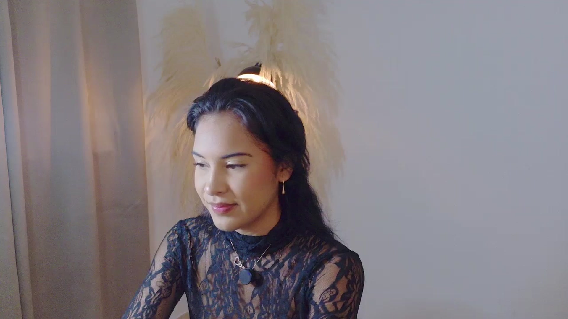 Gallery image thumbnail from Arielle_1's myfreecams stream on, 10/22/2025, 13:29 image 18 of 20