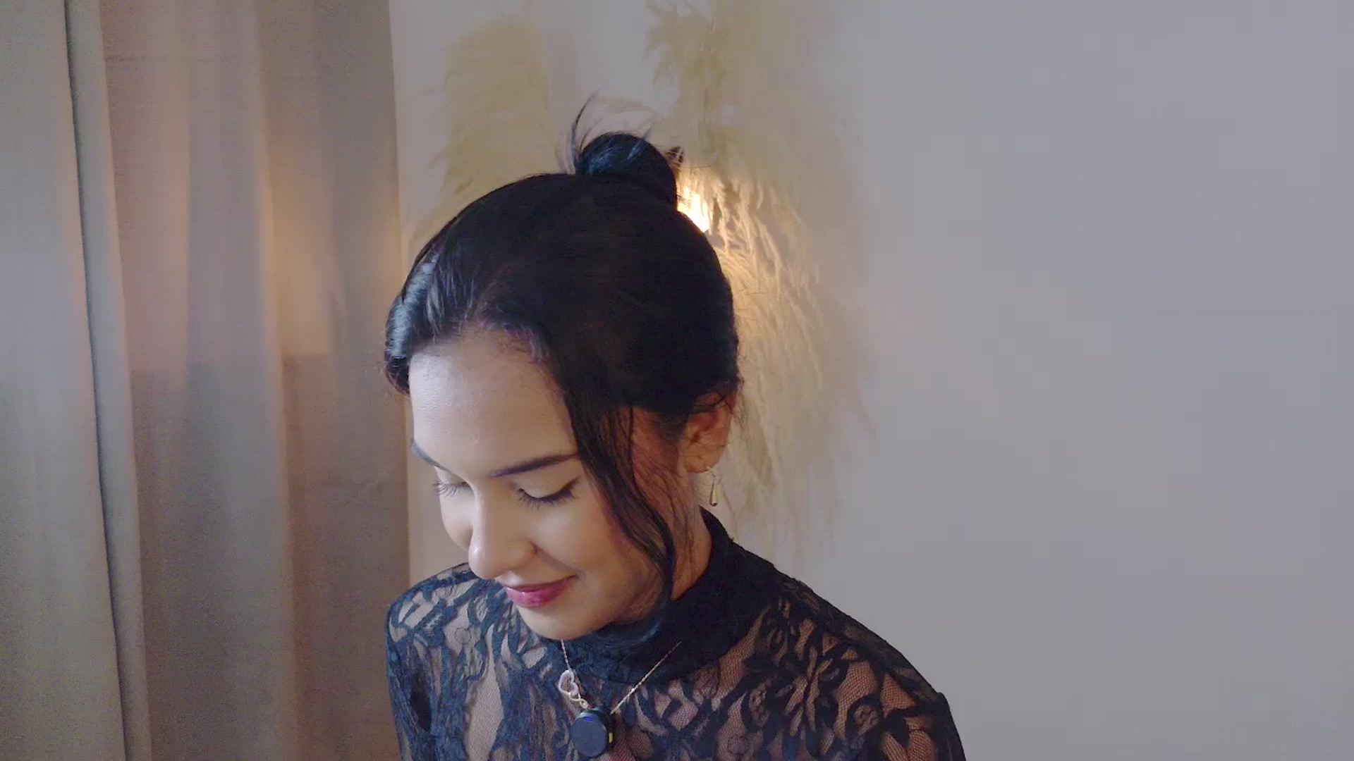 Gallery image thumbnail from Arielle_1's myfreecams stream on, 10/22/2025, 16:25 image 1 of 20